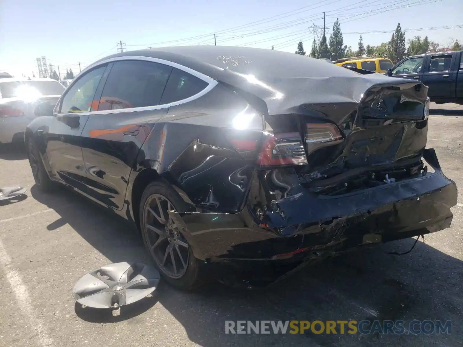 3 Photograph of a damaged car 5YJ3E1EA2KF305400 TESLA MODEL 3 2019