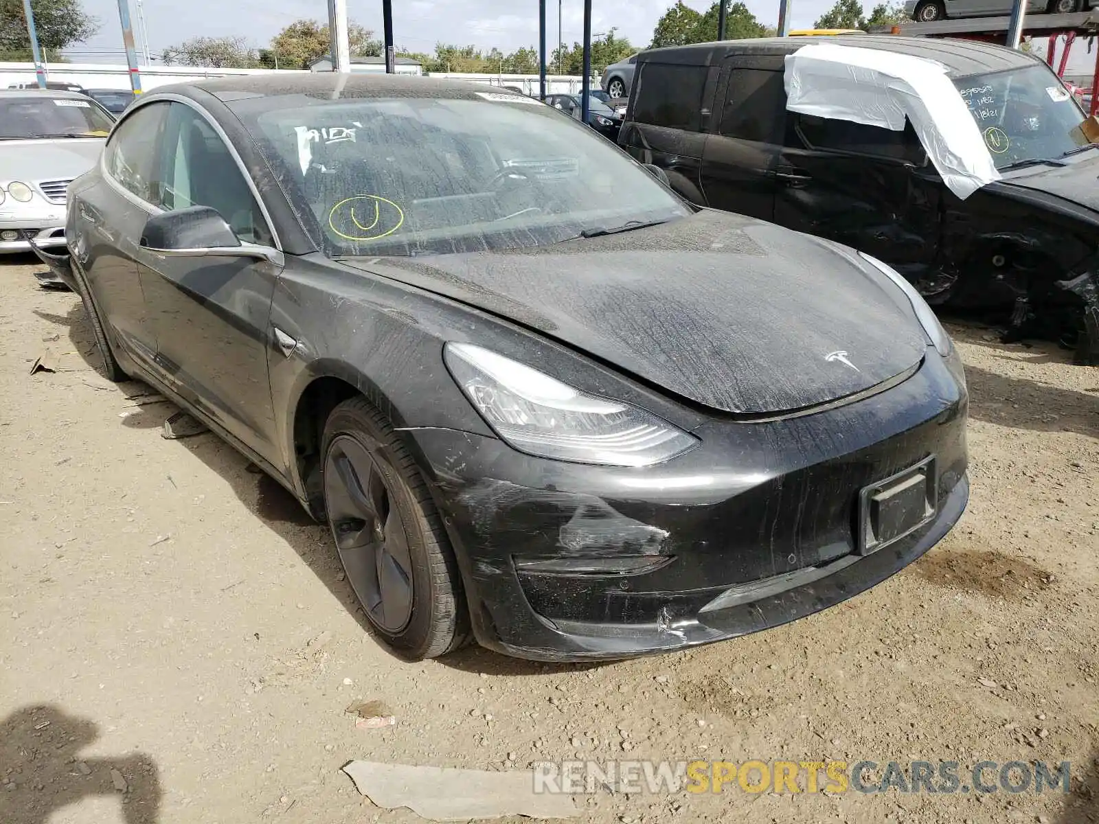 1 Photograph of a damaged car 5YJ3E1EA2KF305803 TESLA MODEL 3 2019