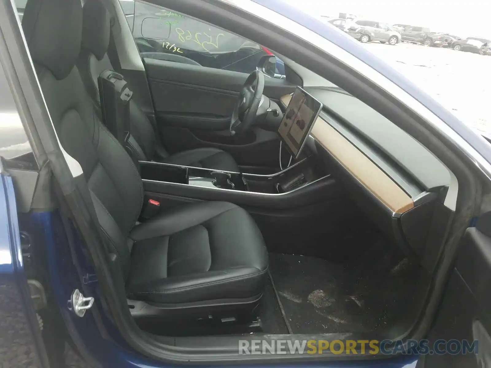 5 Photograph of a damaged car 5YJ3E1EA2KF309236 TESLA MODEL 3 2019