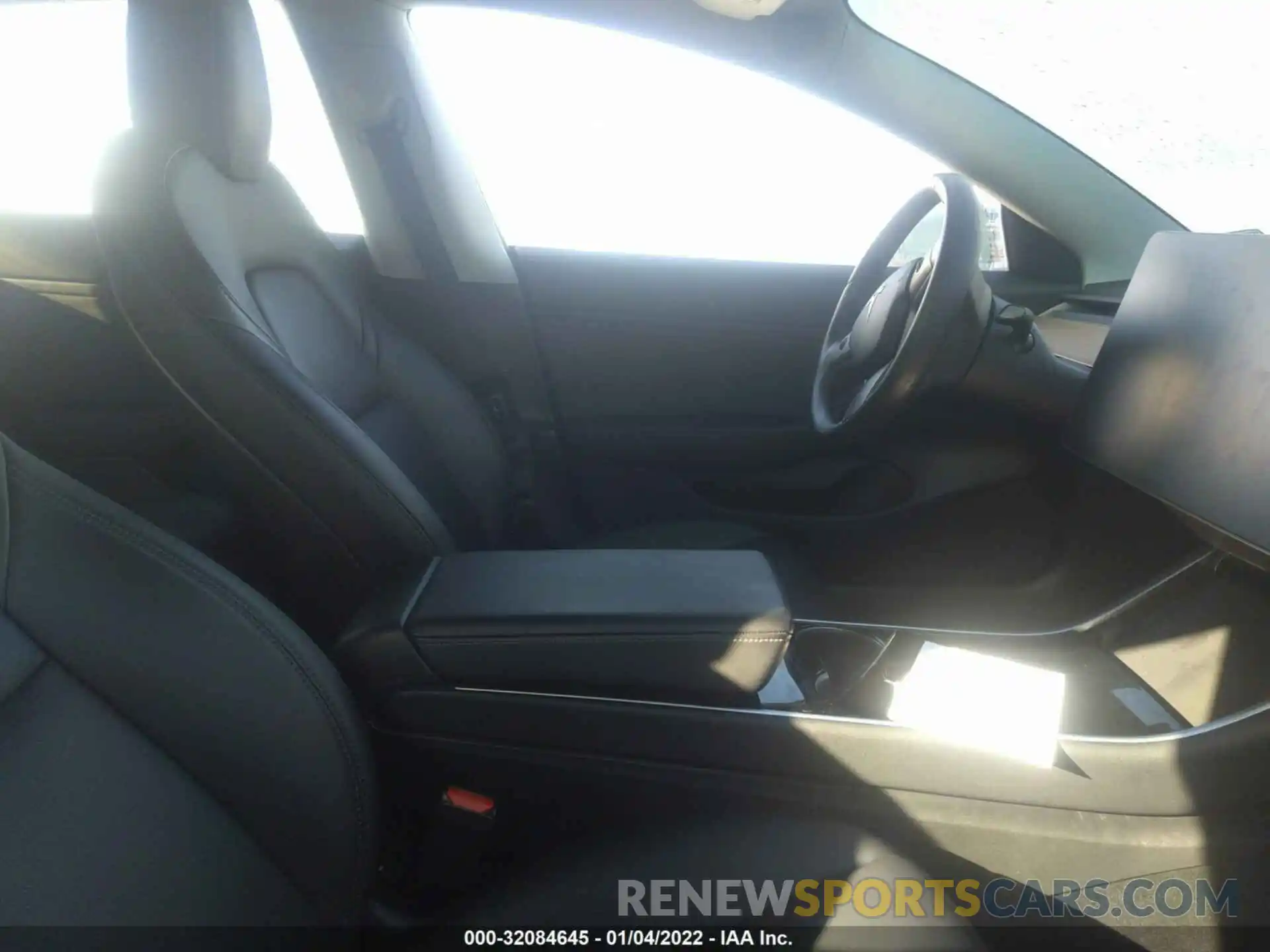 5 Photograph of a damaged car 5YJ3E1EA2KF309334 TESLA MODEL 3 2019