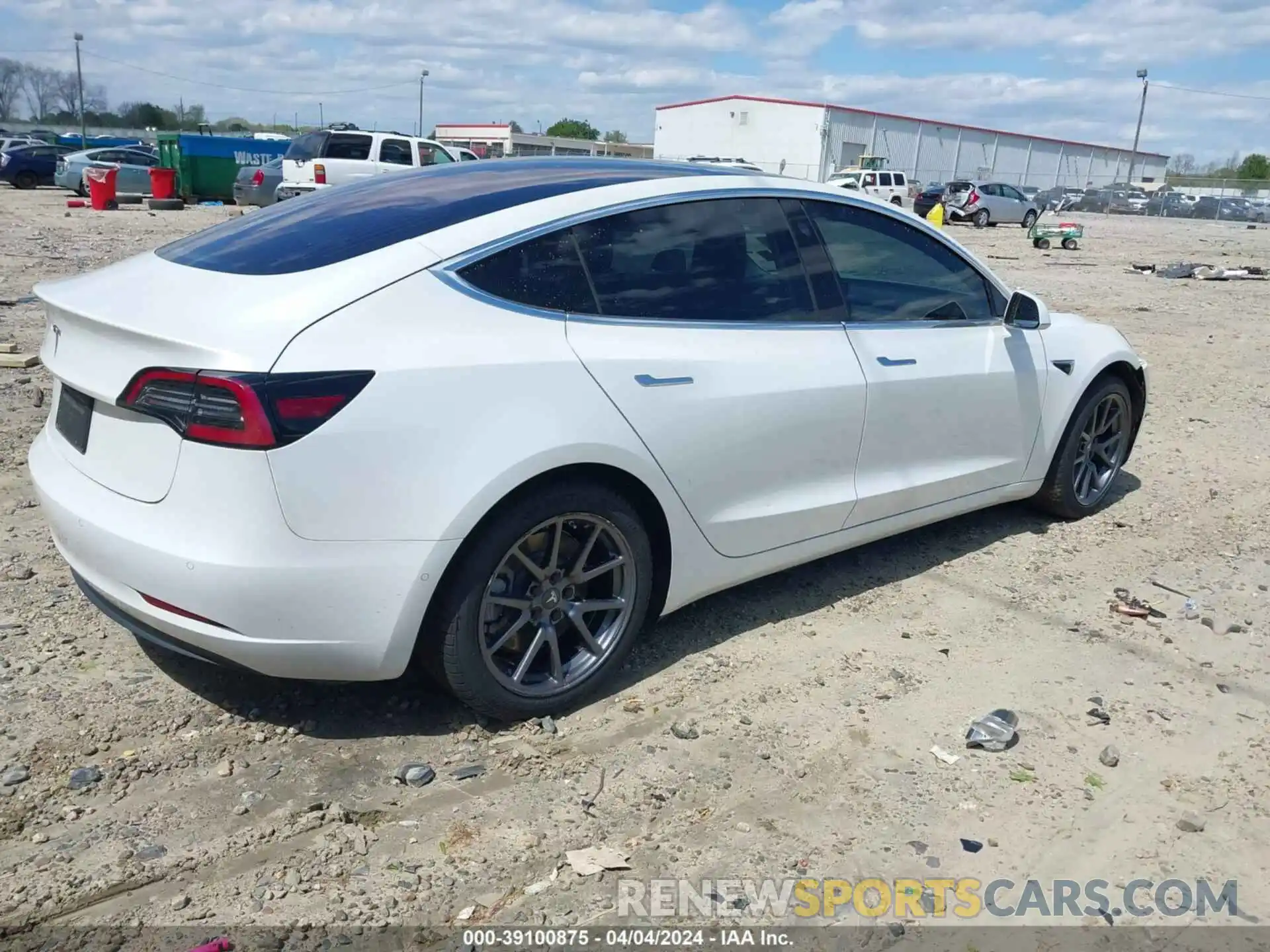 4 Photograph of a damaged car 5YJ3E1EA2KF309799 TESLA MODEL 3 2019