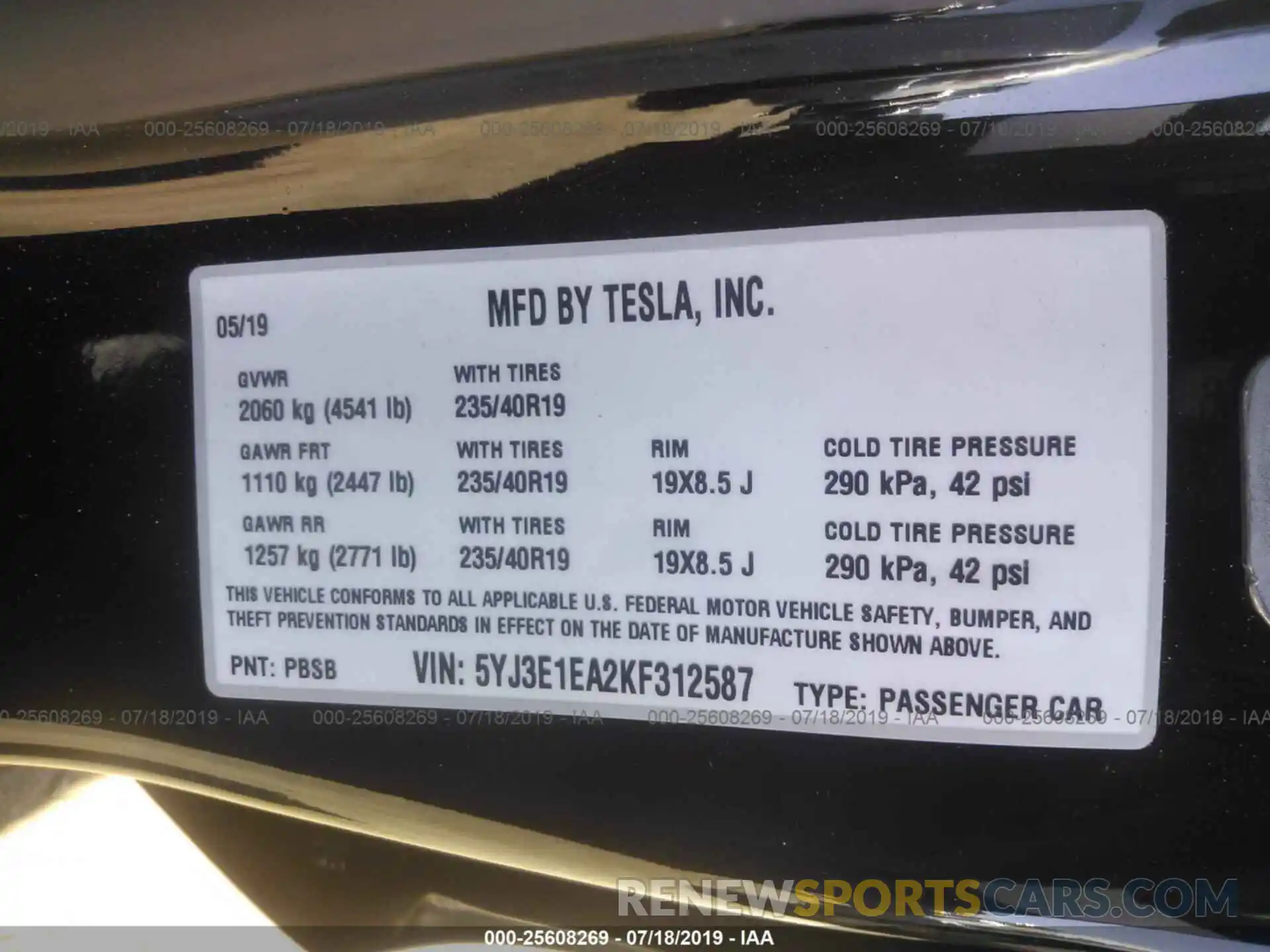 9 Photograph of a damaged car 5YJ3E1EA2KF312587 TESLA MODEL 3 2019