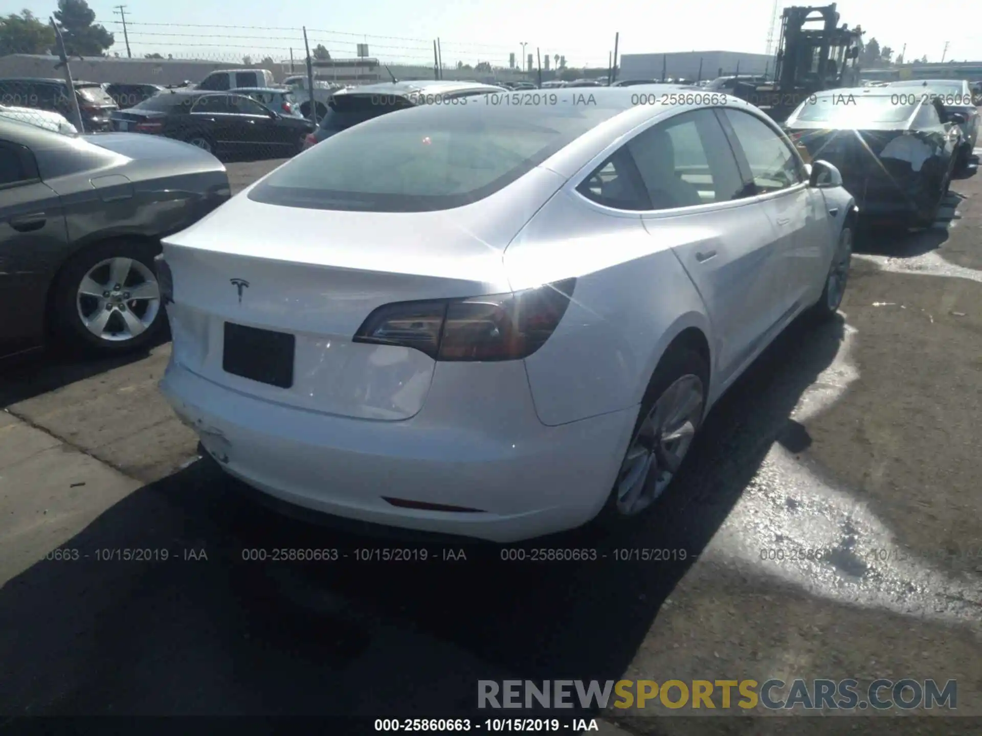 4 Photograph of a damaged car 5YJ3E1EA2KF313030 TESLA MODEL 3 2019