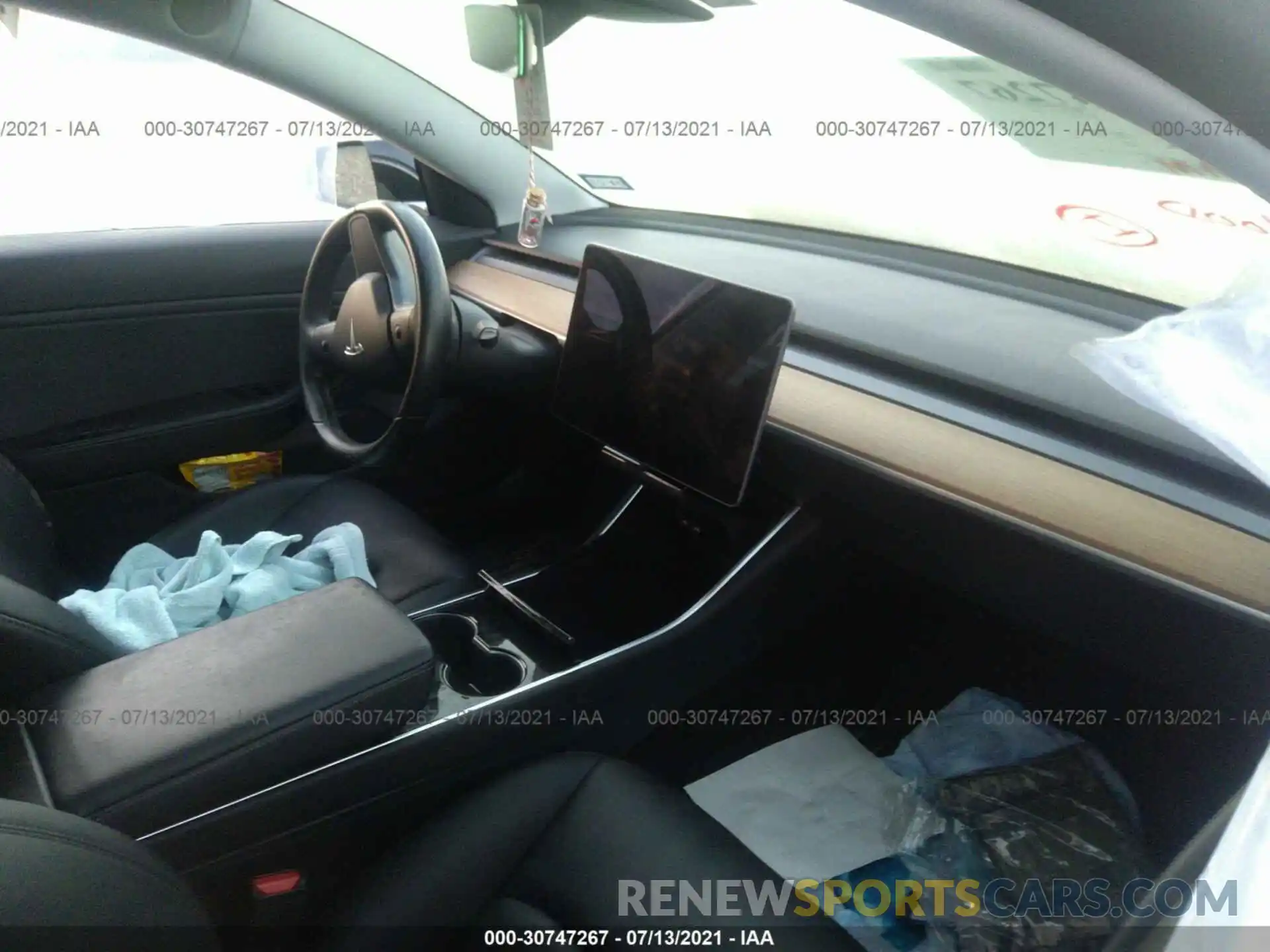 5 Photograph of a damaged car 5YJ3E1EA2KF313304 TESLA MODEL 3 2019