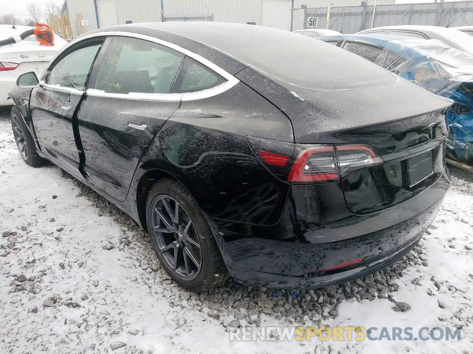 3 Photograph of a damaged car 5YJ3E1EA2KF322195 TESLA MODEL 3 2019