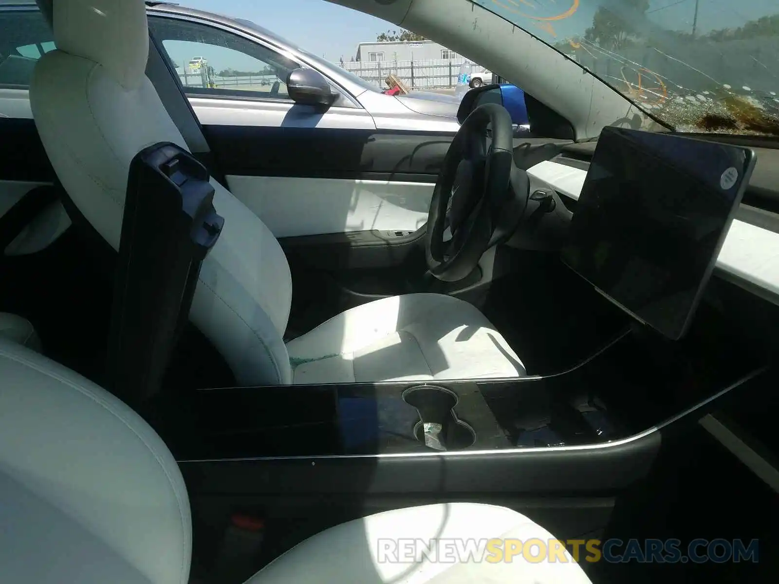 5 Photograph of a damaged car 5YJ3E1EA2KF332838 TESLA MODEL 3 2019