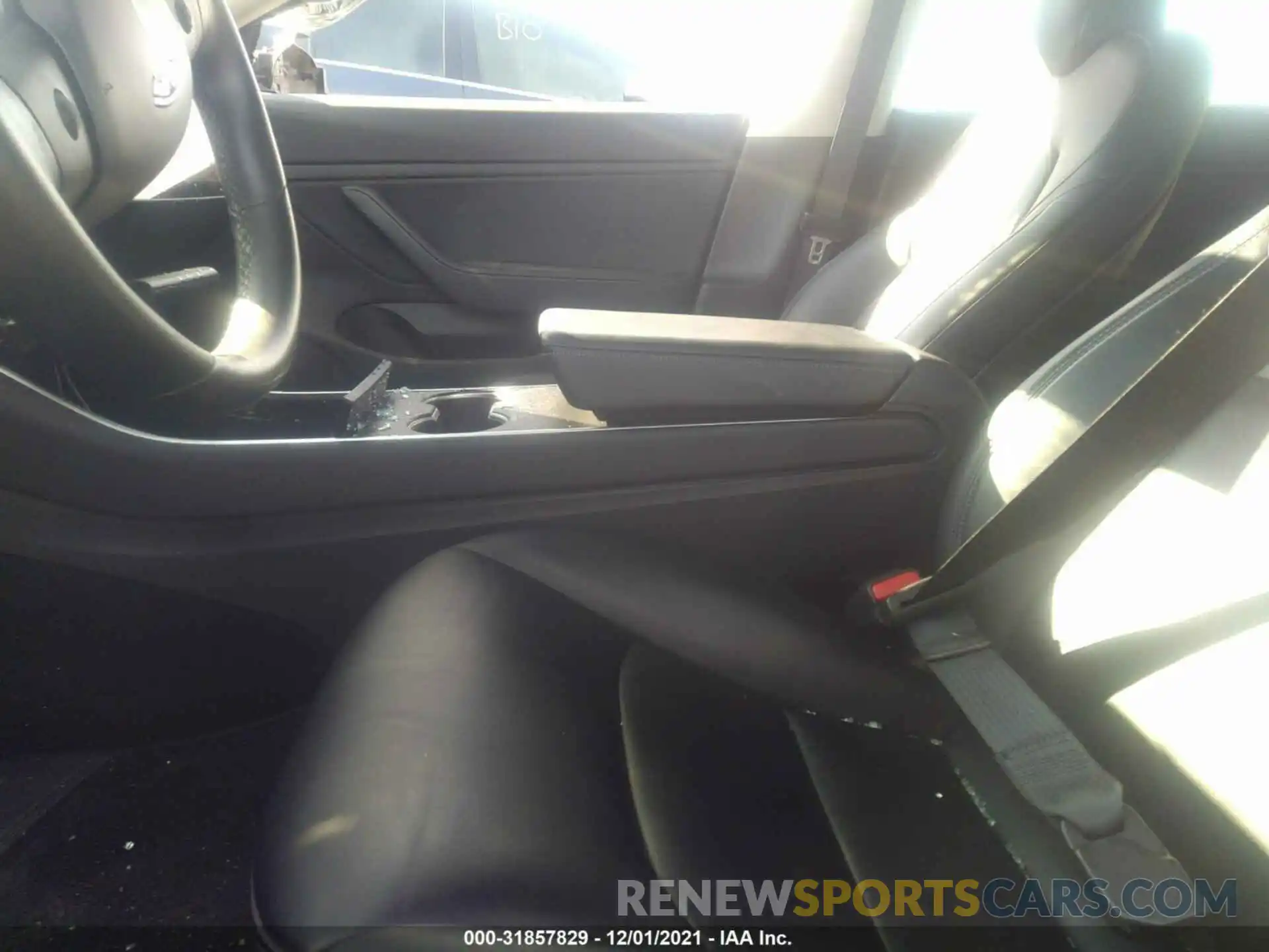 5 Photograph of a damaged car 5YJ3E1EA2KF396054 TESLA MODEL 3 2019