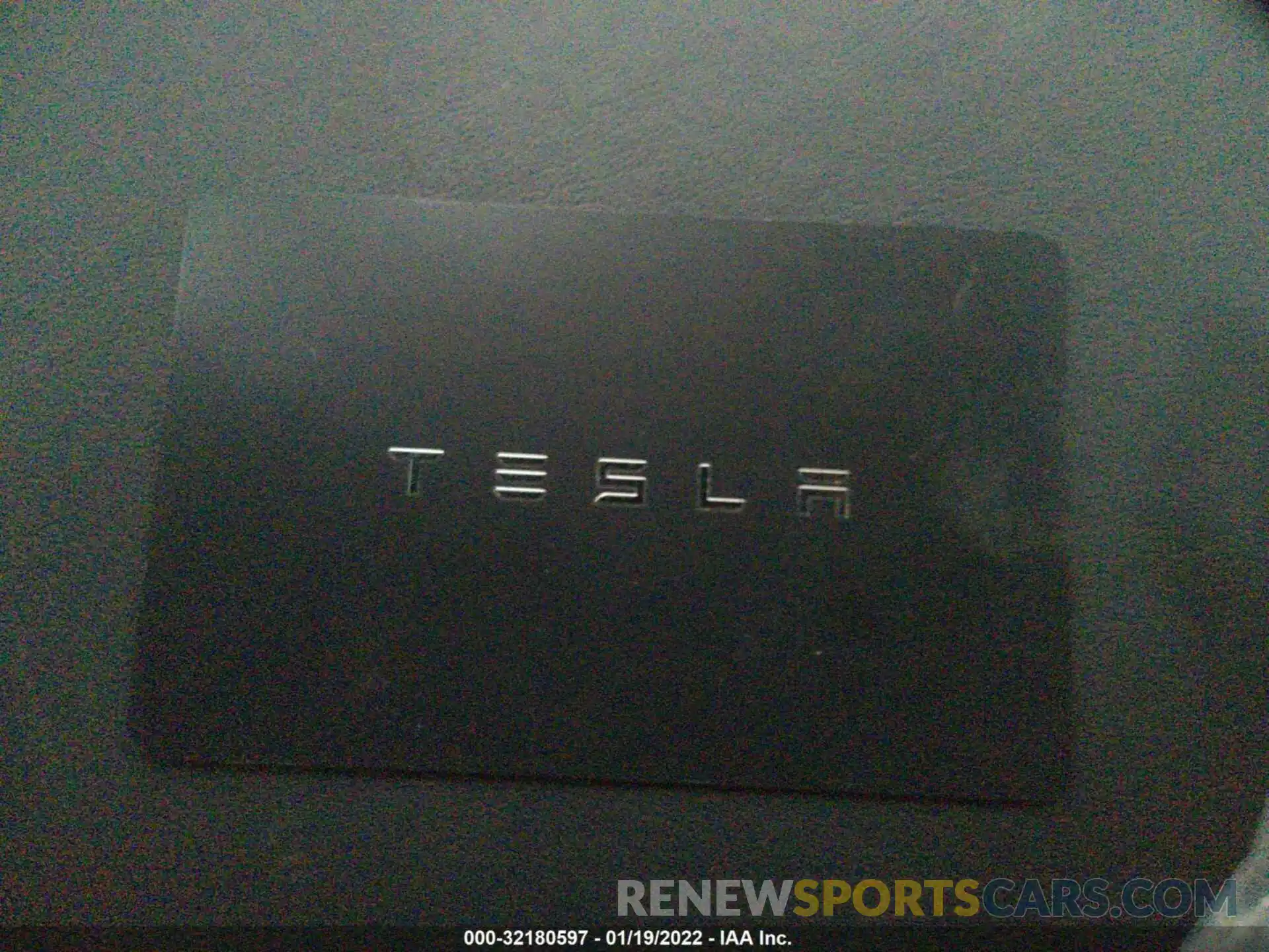 11 Photograph of a damaged car 5YJ3E1EA2KF396989 TESLA MODEL 3 2019