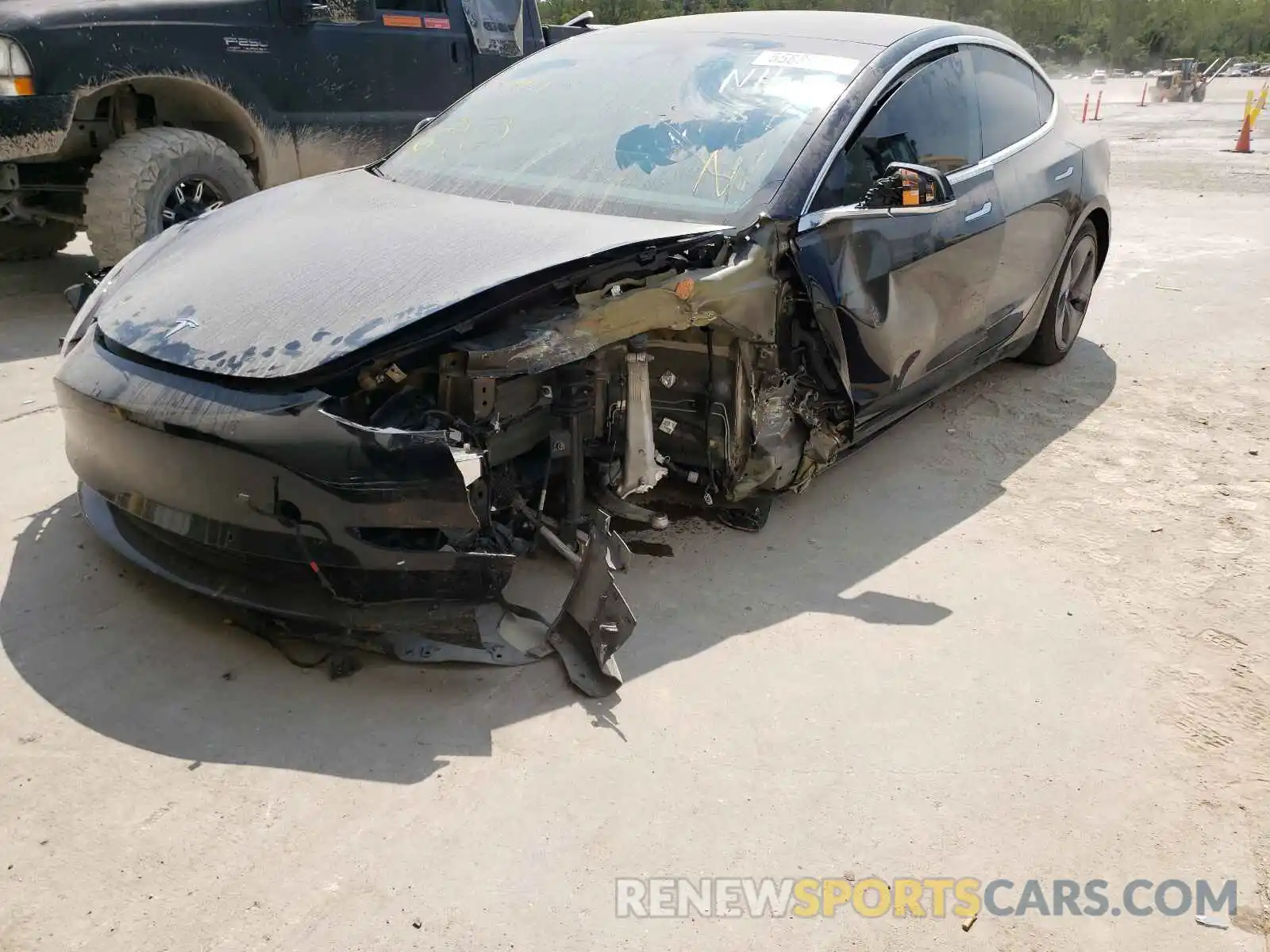 2 Фотография поврежденного автомобиля 5YJ3E1EA2KF399441 TESLA MODEL 3 2019