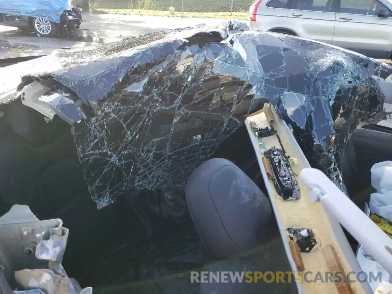 9 Photograph of a damaged car 5YJ3E1EA2KF400281 TESLA MODEL 3 2019