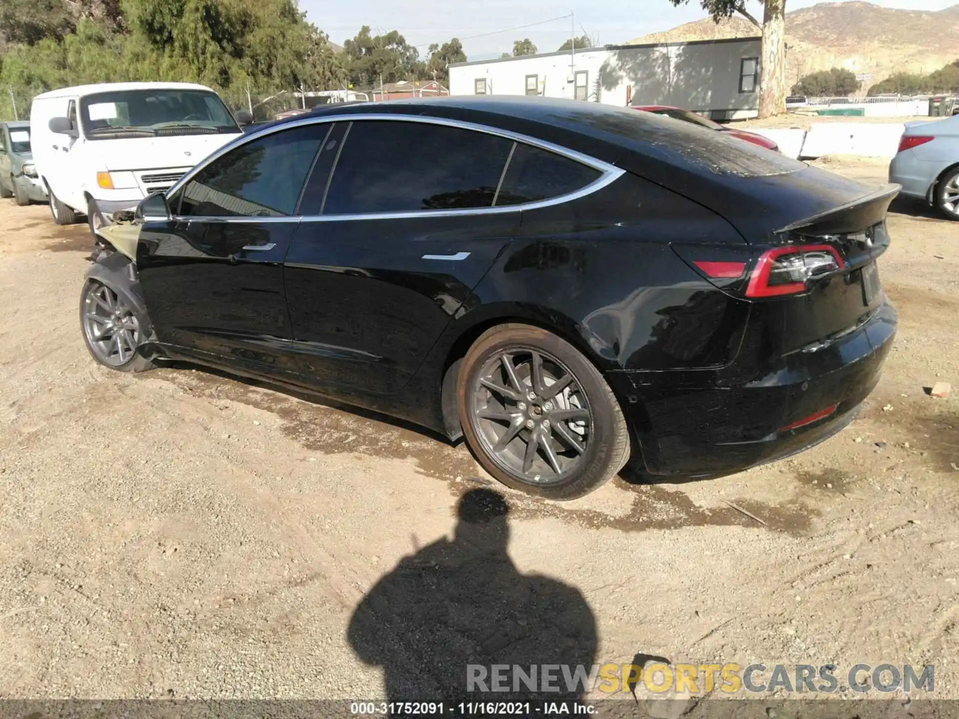 3 Photograph of a damaged car 5YJ3E1EA2KF410275 TESLA MODEL 3 2019