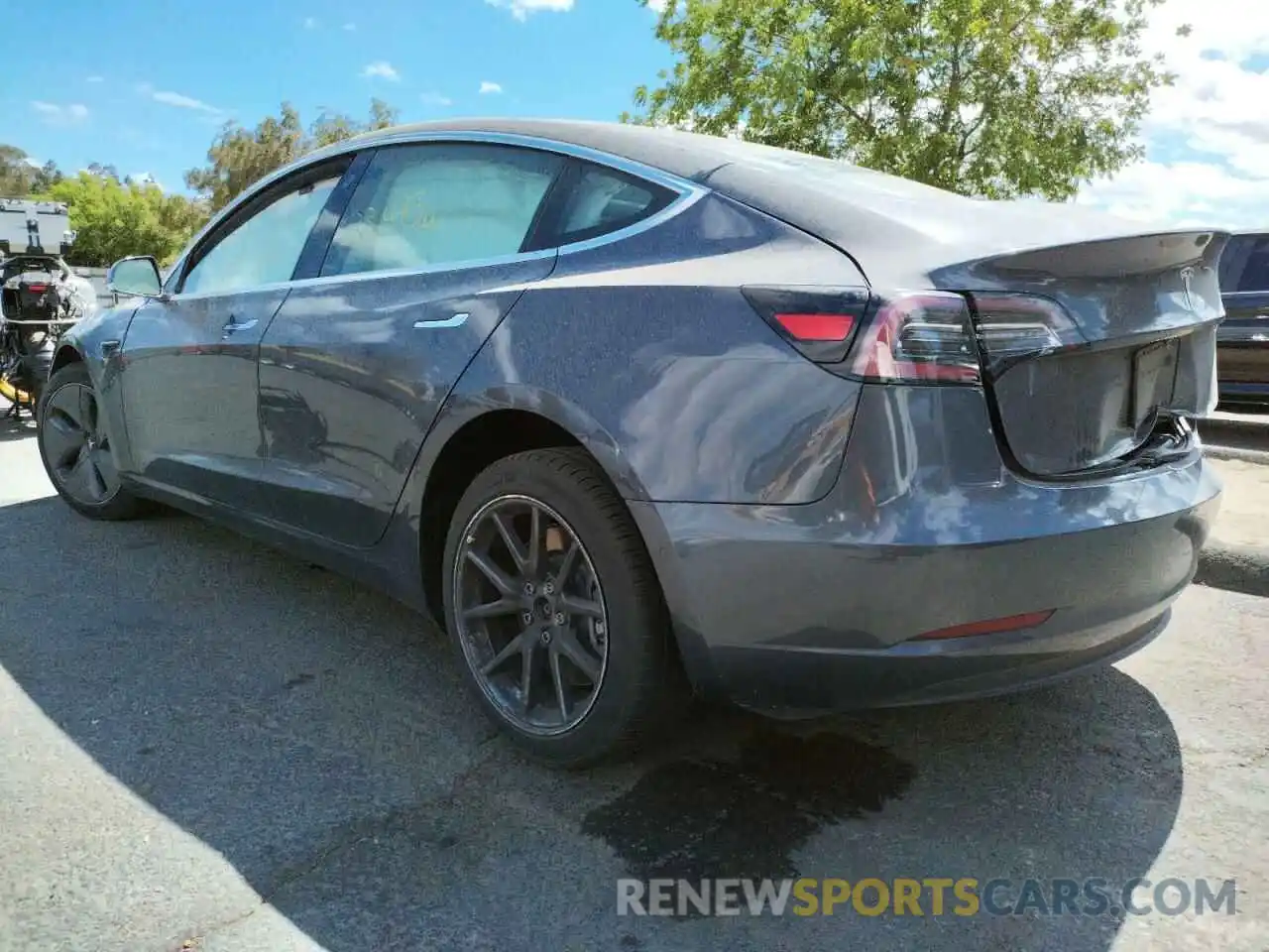 3 Photograph of a damaged car 5YJ3E1EA2KF411152 TESLA MODEL 3 2019