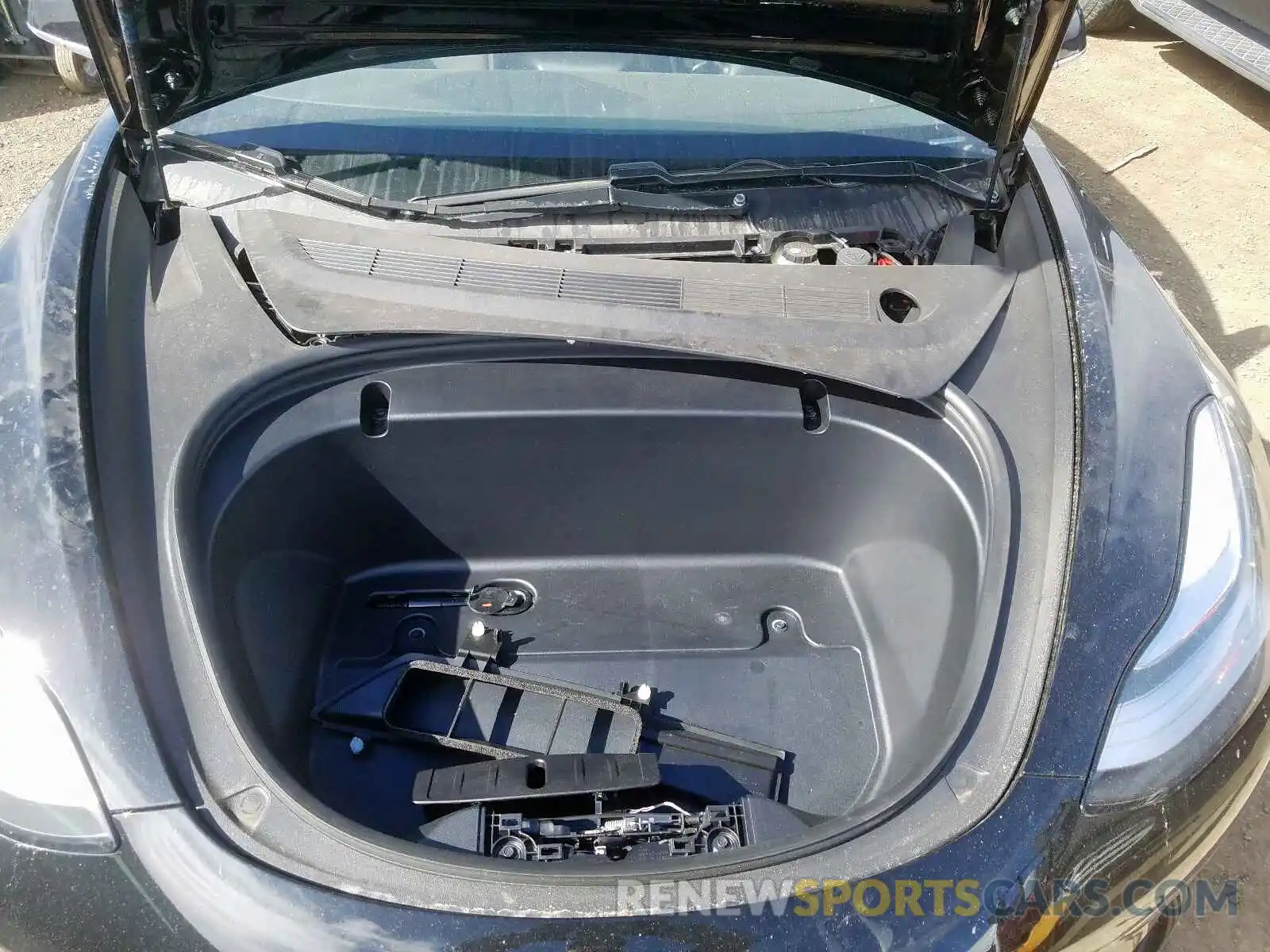 7 Photograph of a damaged car 5YJ3E1EA2KF447262 TESLA MODEL 3 2019