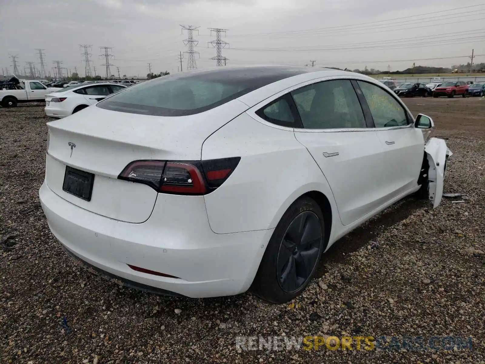 4 Фотография поврежденного автомобиля 5YJ3E1EA2KF447973 TESLA MODEL 3 2019