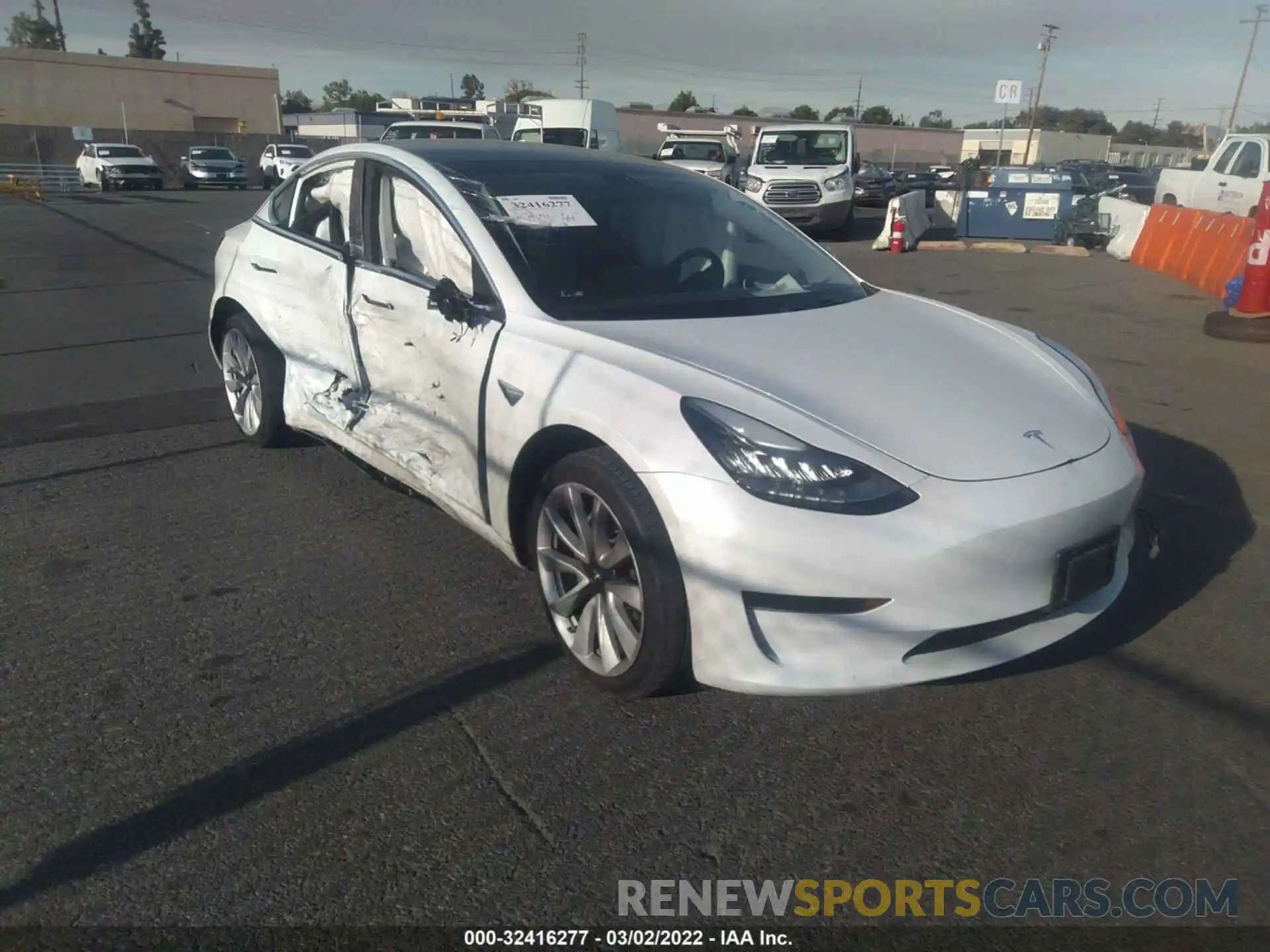 1 Photograph of a damaged car 5YJ3E1EA2KF476454 TESLA MODEL 3 2019