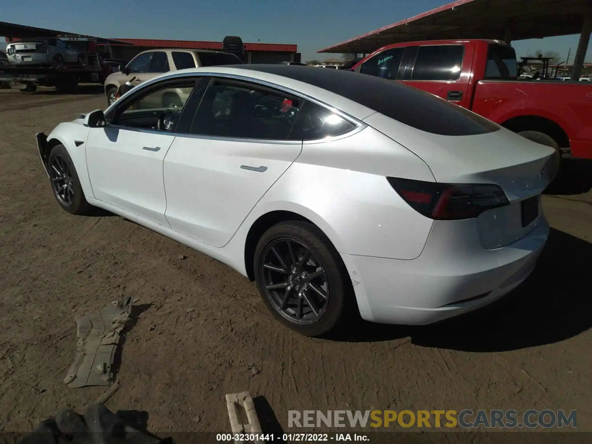 3 Photograph of a damaged car 5YJ3E1EA2KF482478 TESLA MODEL 3 2019