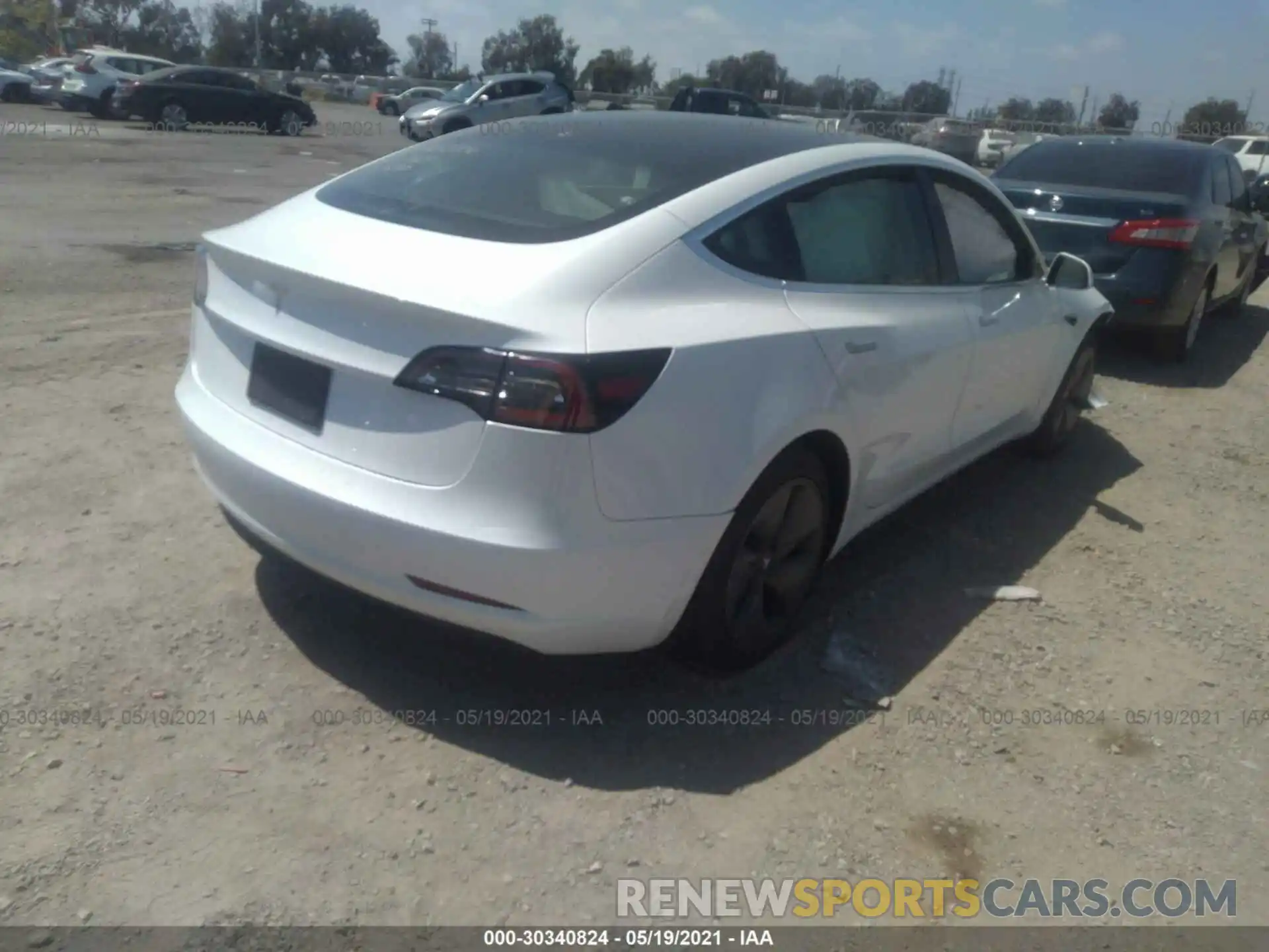 4 Photograph of a damaged car 5YJ3E1EA2KF482495 TESLA MODEL 3 2019