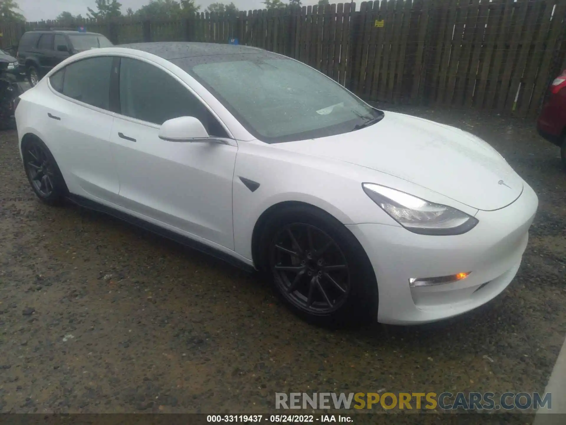 1 Photograph of a damaged car 5YJ3E1EA2KF483727 TESLA MODEL 3 2019