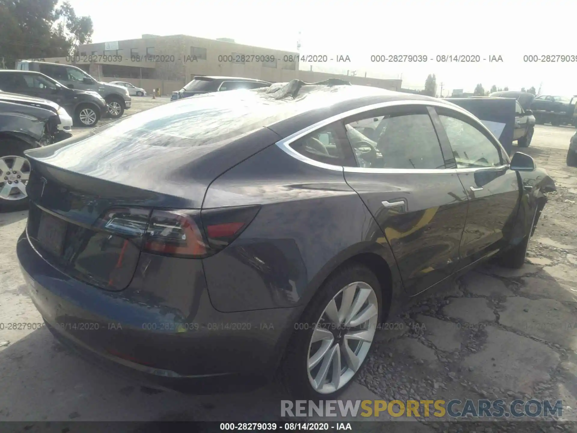 4 Photograph of a damaged car 5YJ3E1EA2KF529864 TESLA MODEL 3 2019