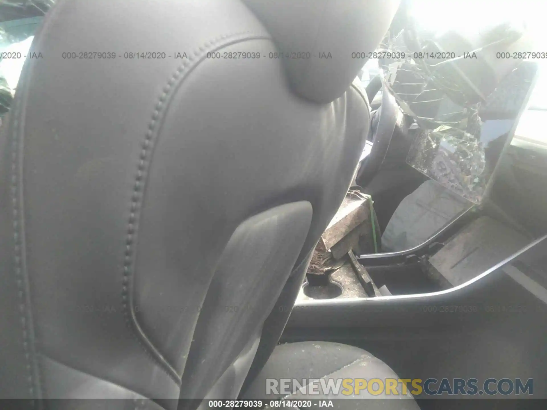 5 Photograph of a damaged car 5YJ3E1EA2KF529864 TESLA MODEL 3 2019