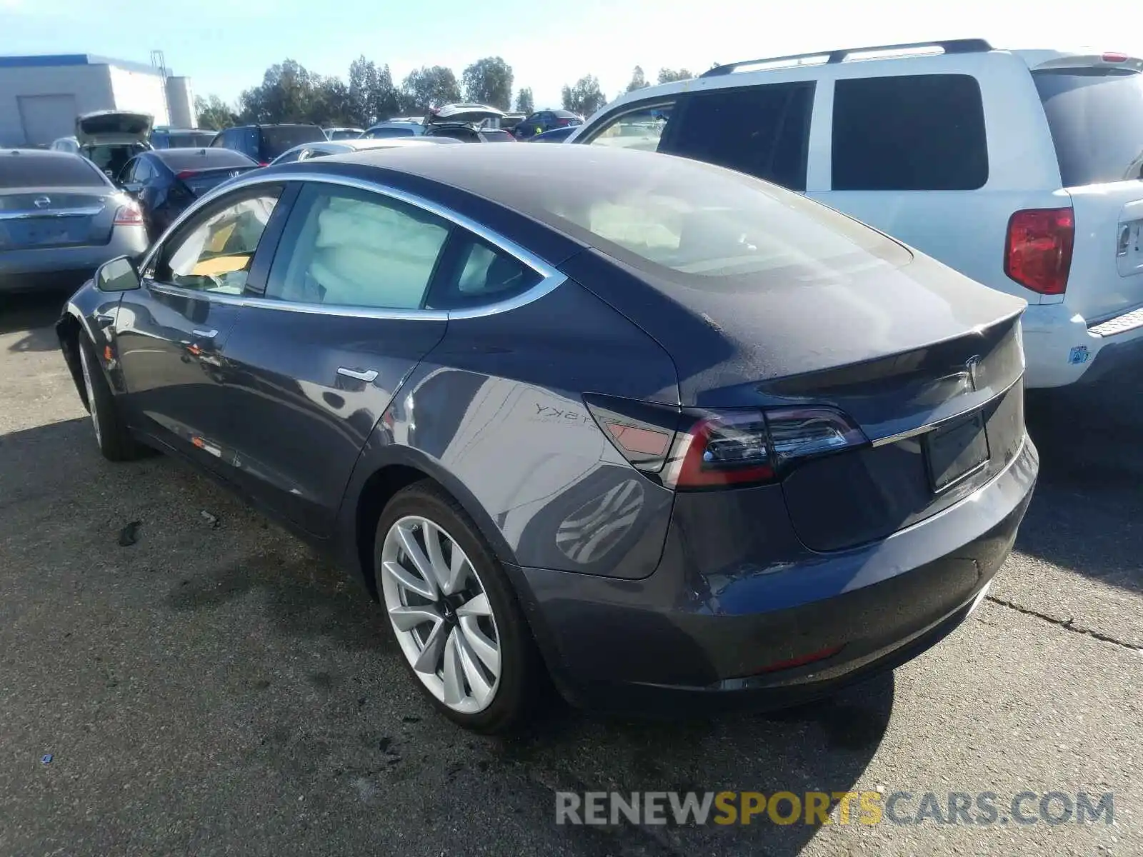 3 Photograph of a damaged car 5YJ3E1EA2KF543036 TESLA MODEL 3 2019