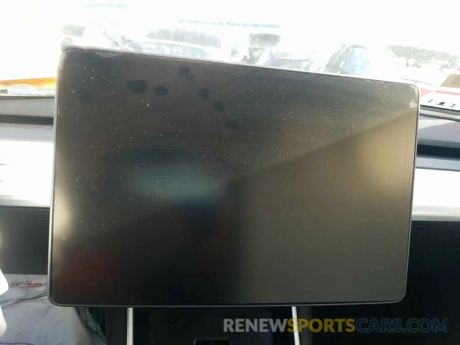 8 Photograph of a damaged car 5YJ3E1EA2KF543036 TESLA MODEL 3 2019