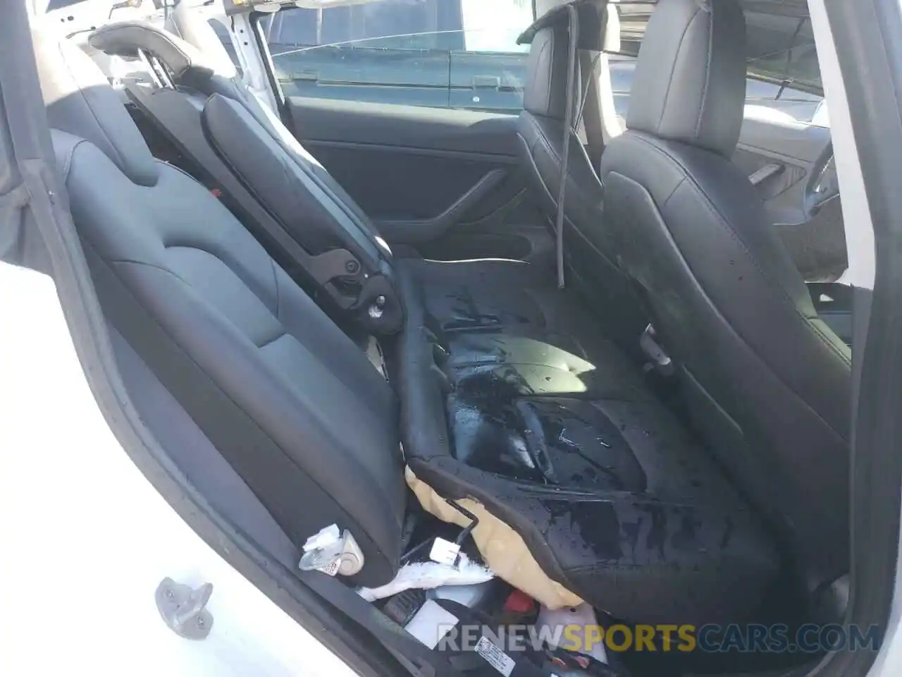 6 Photograph of a damaged car 5YJ3E1EA3KF208402 TESLA MODEL 3 2019