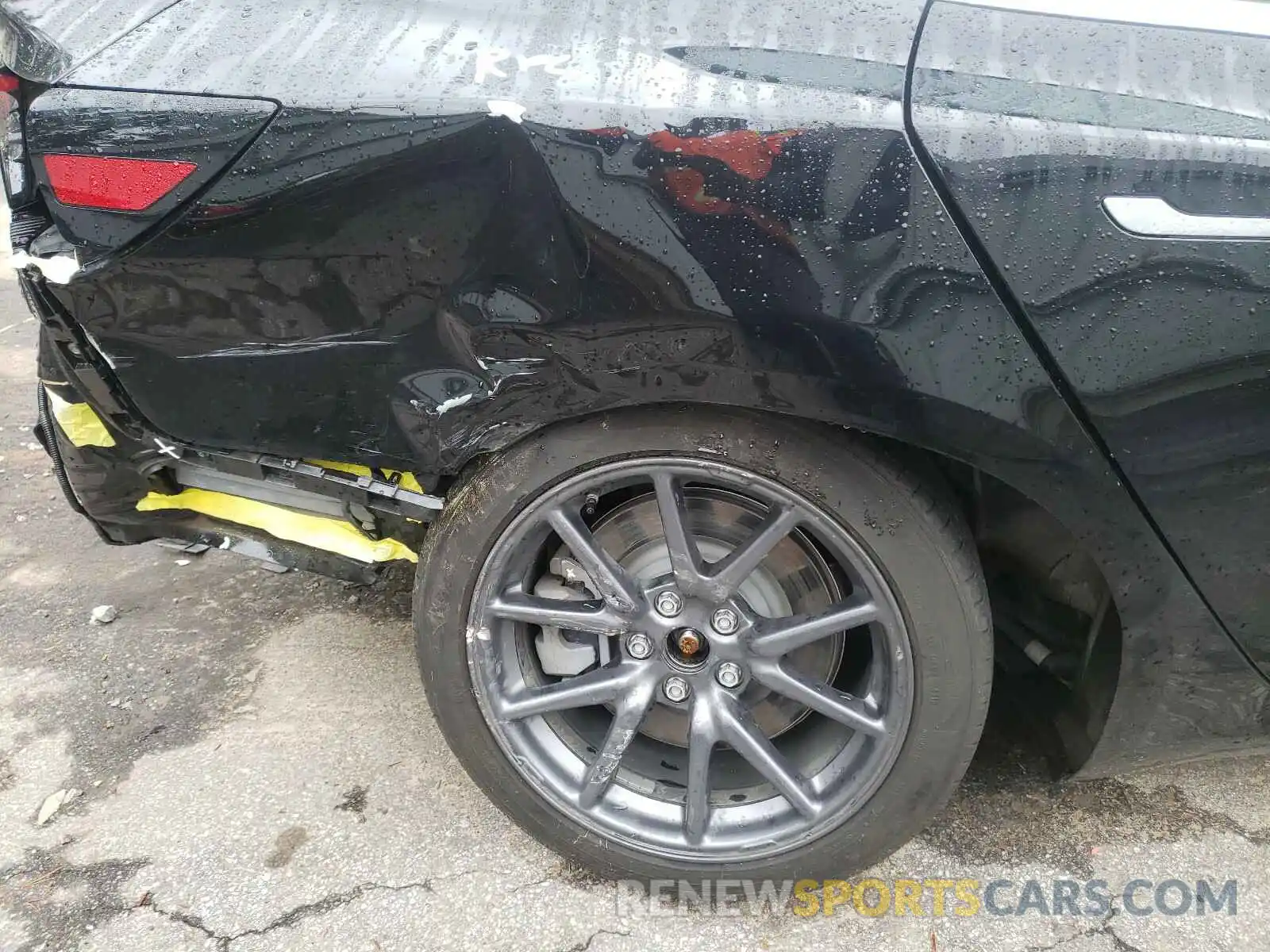 9 Photograph of a damaged car 5YJ3E1EA3KF296402 TESLA MODEL 3 2019