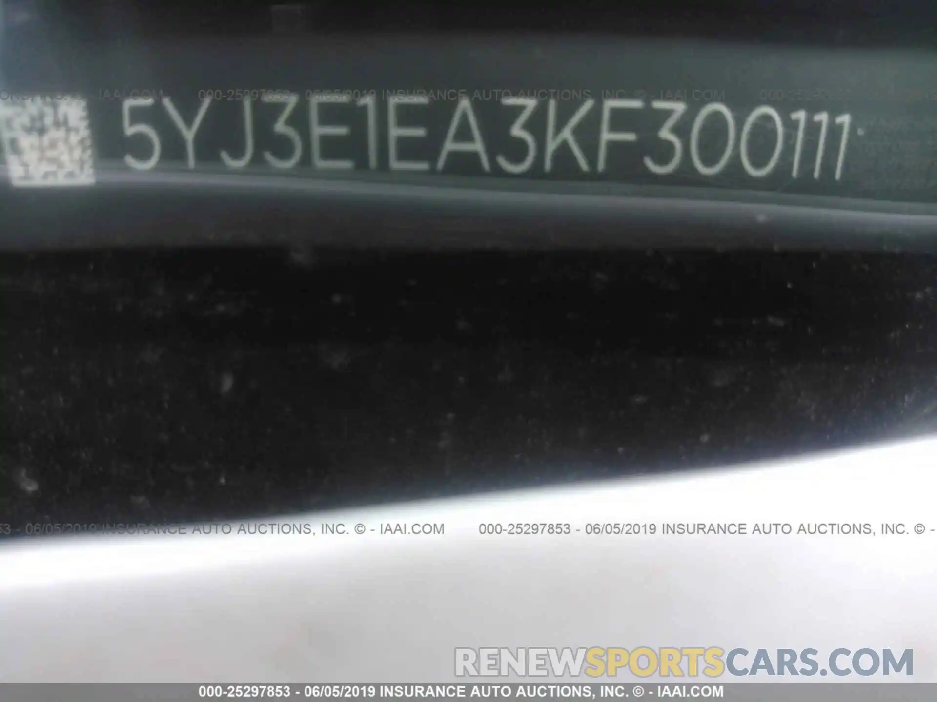 9 Photograph of a damaged car 5YJ3E1EA3KF300111 TESLA MODEL 3 2019