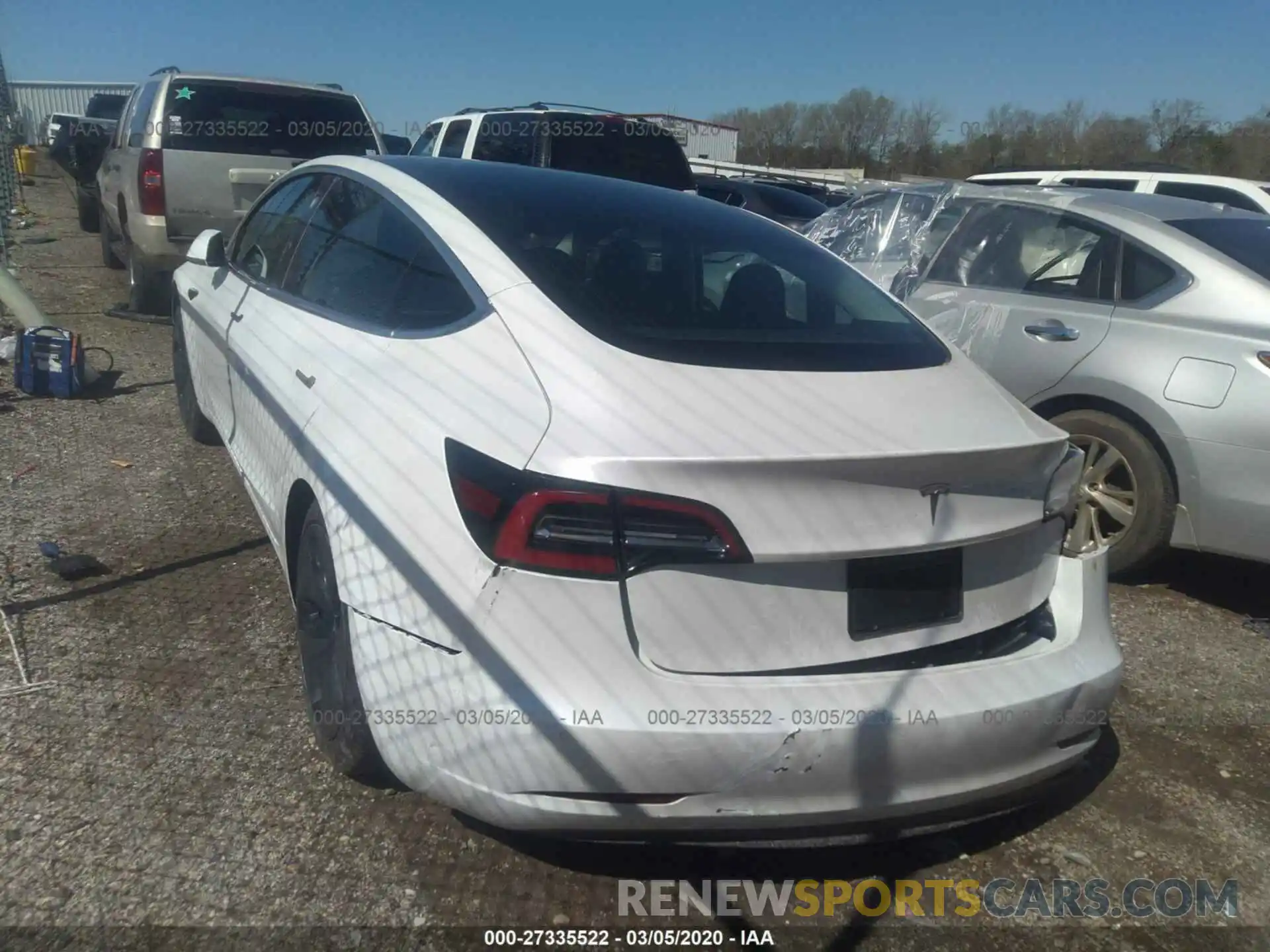 3 Photograph of a damaged car 5YJ3E1EA3KF300156 TESLA MODEL 3 2019