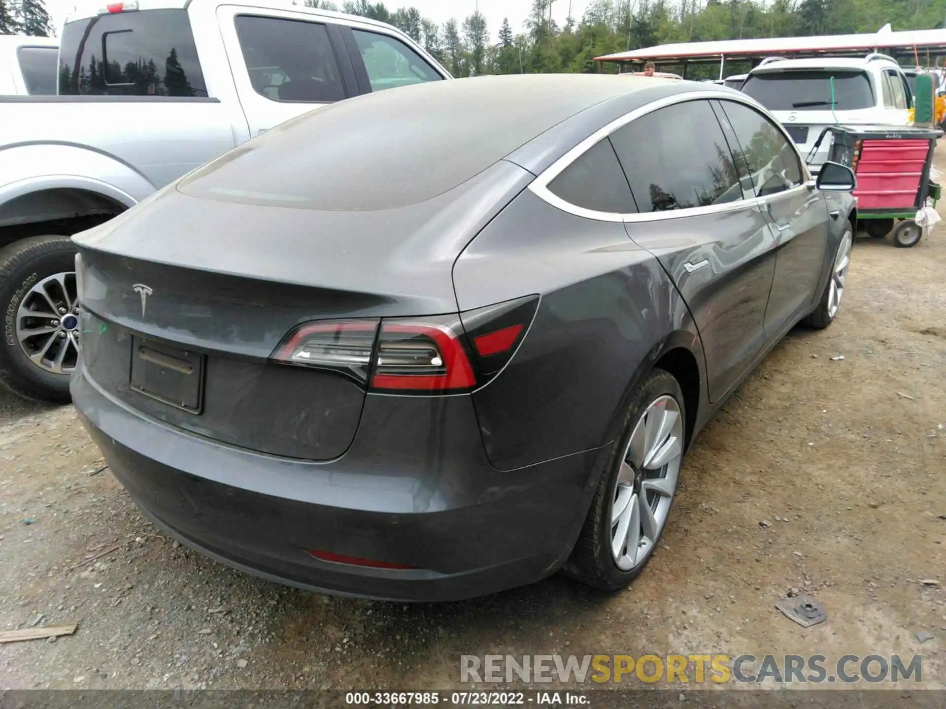 4 Фотография поврежденного автомобиля 5YJ3E1EA3KF300786 TESLA MODEL 3 2019