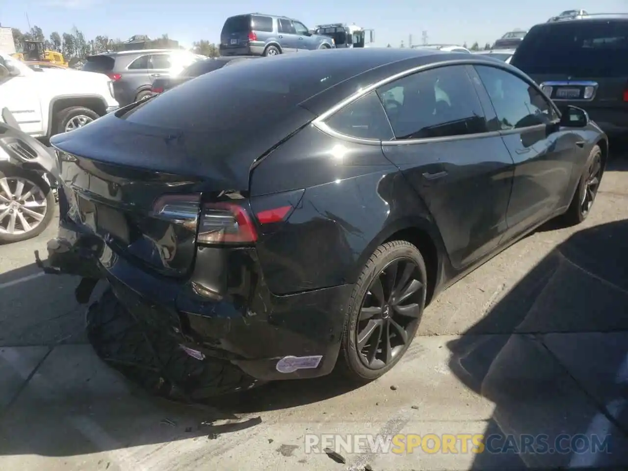 4 Photograph of a damaged car 5YJ3E1EA3KF302229 TESLA MODEL 3 2019