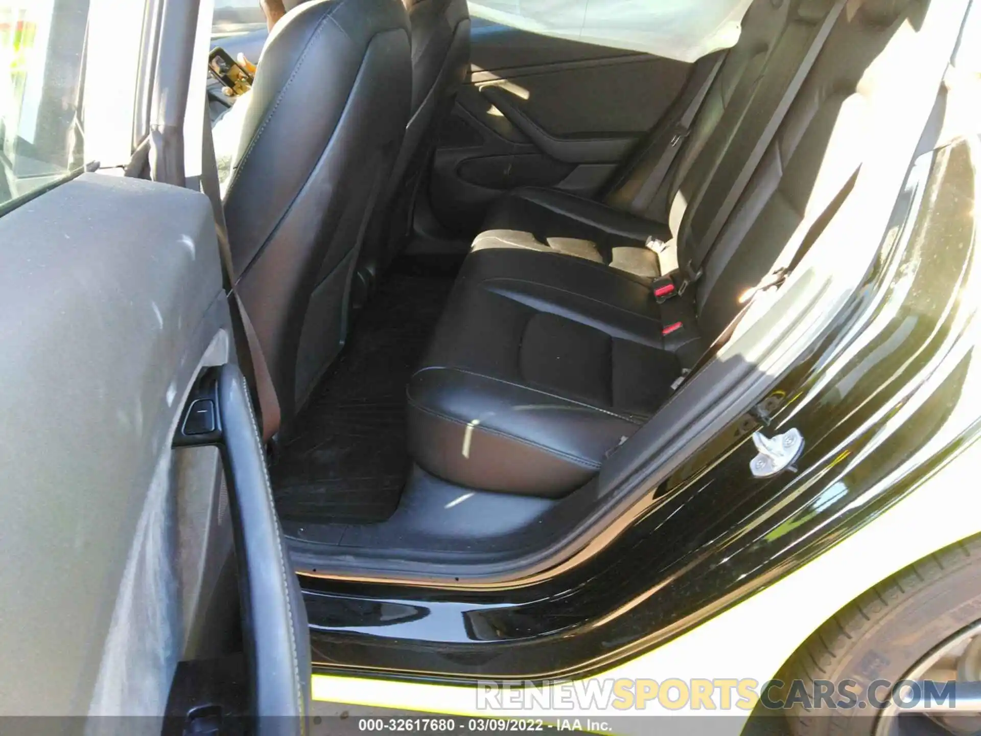 8 Photograph of a damaged car 5YJ3E1EA3KF306796 TESLA MODEL 3 2019