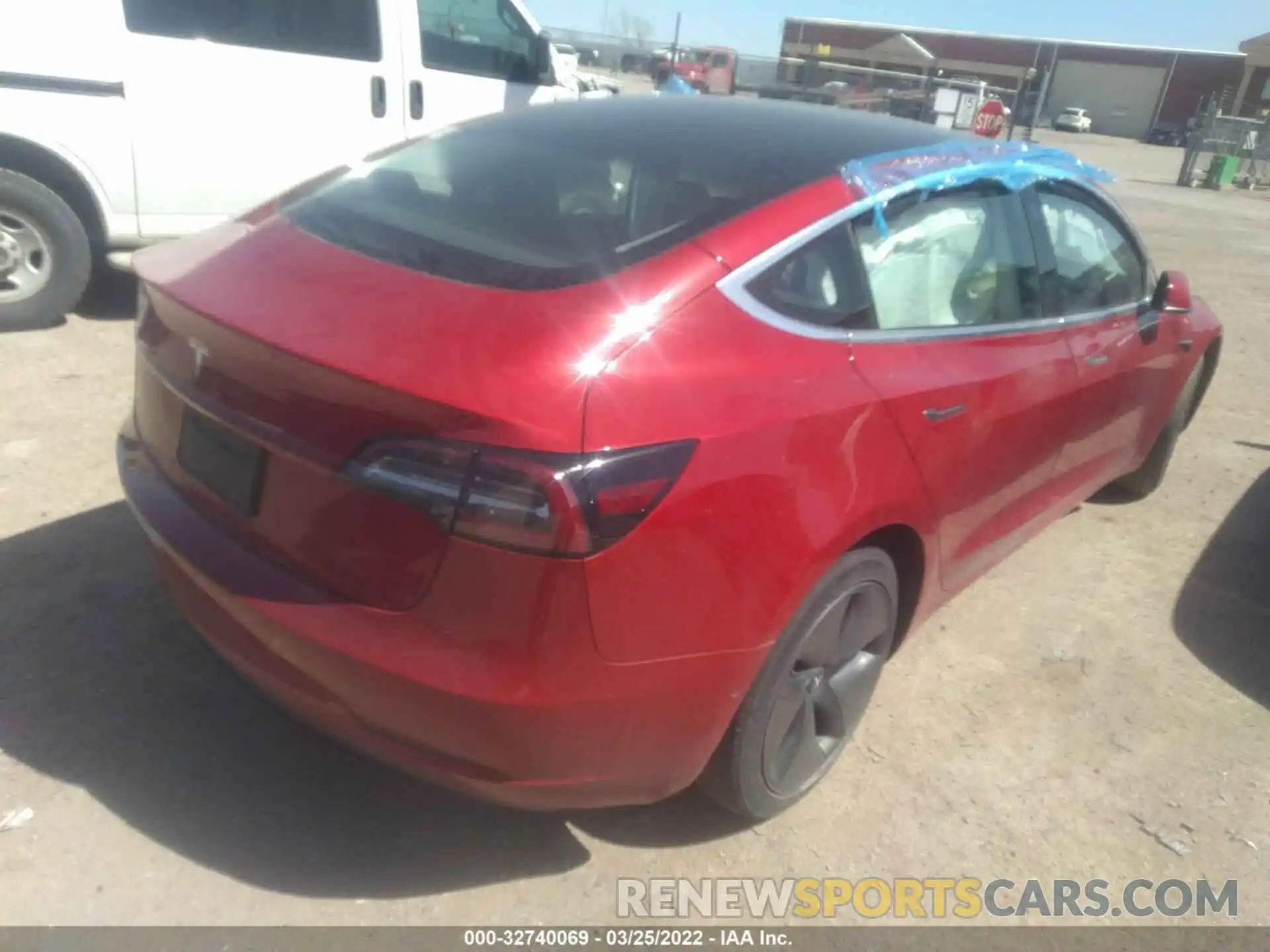 4 Фотография поврежденного автомобиля 5YJ3E1EA3KF308712 TESLA MODEL 3 2019