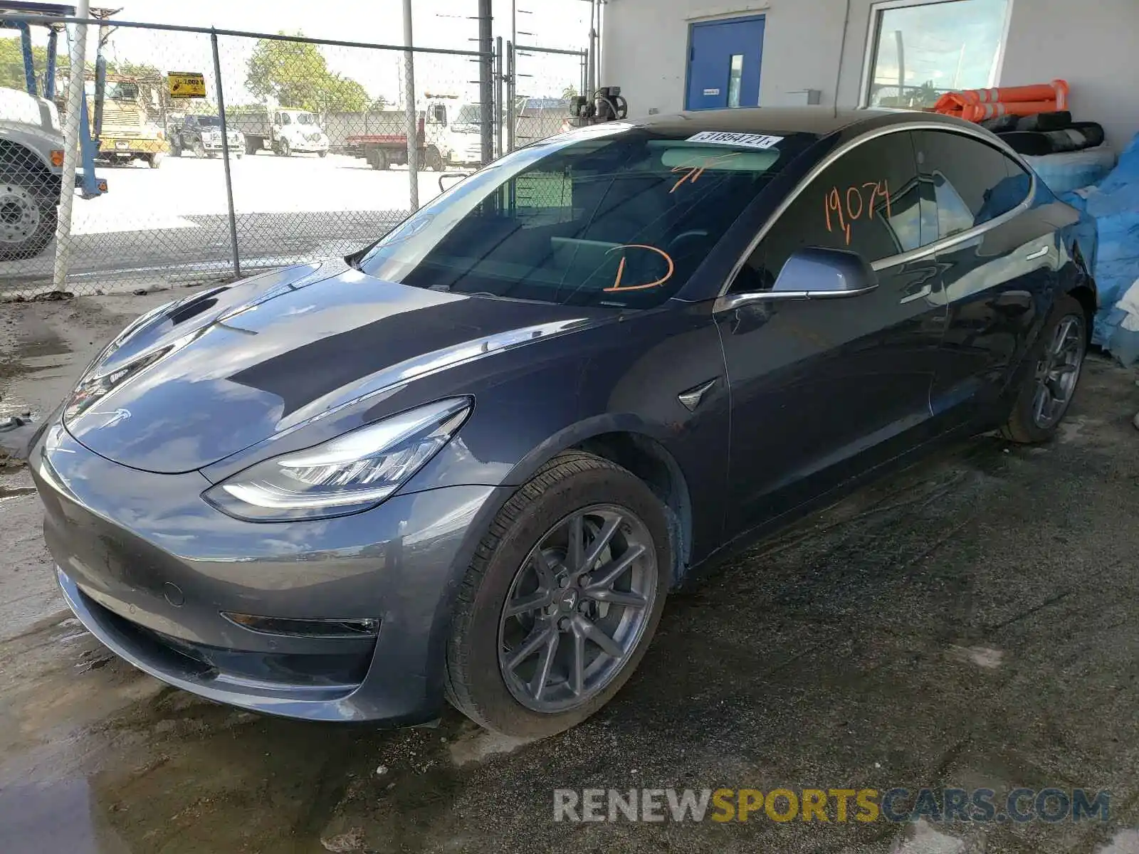 2 Фотография поврежденного автомобиля 5YJ3E1EA3KF317166 TESLA MODEL 3 2019