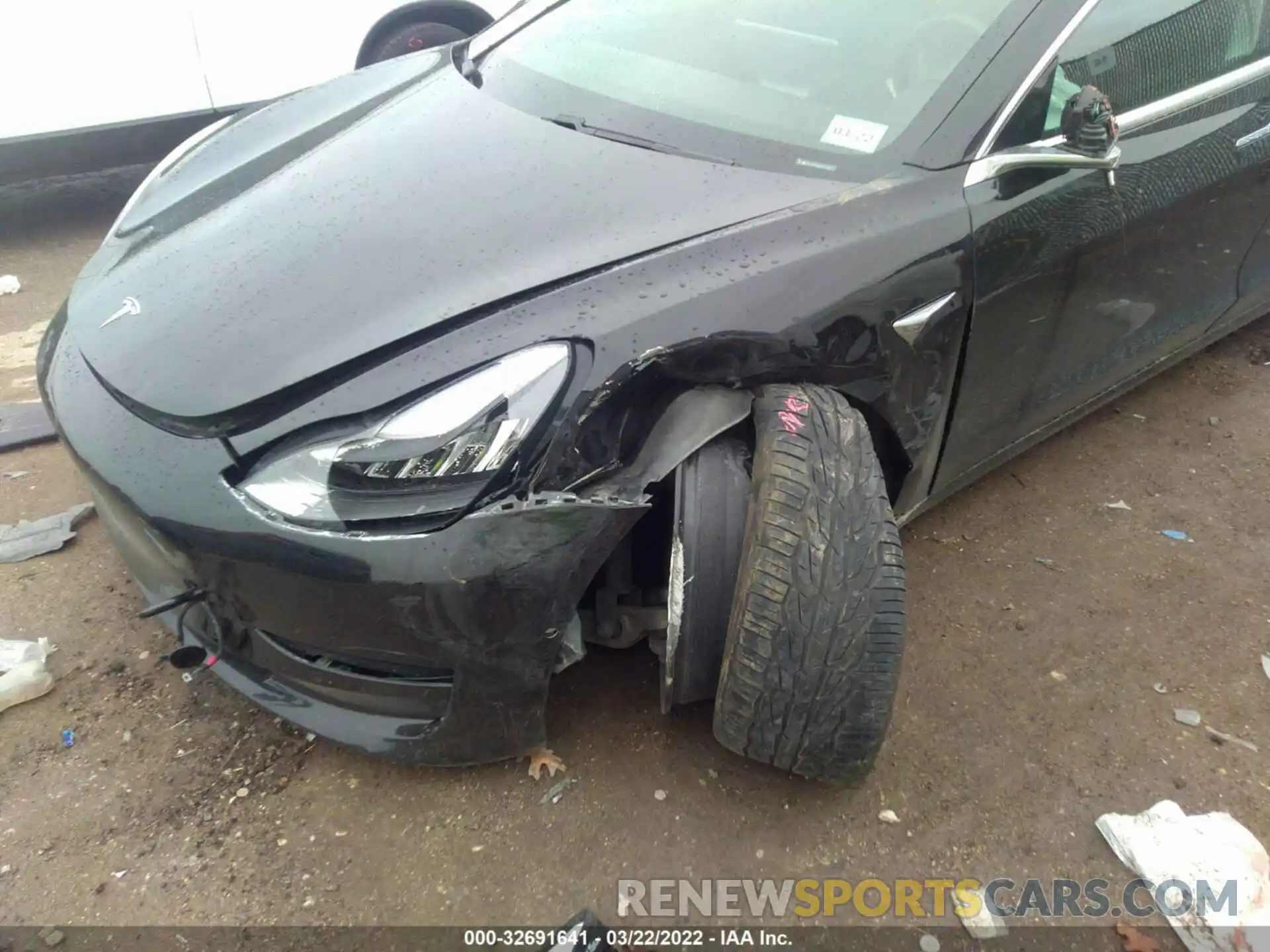 6 Фотография поврежденного автомобиля 5YJ3E1EA3KF324991 TESLA MODEL 3 2019