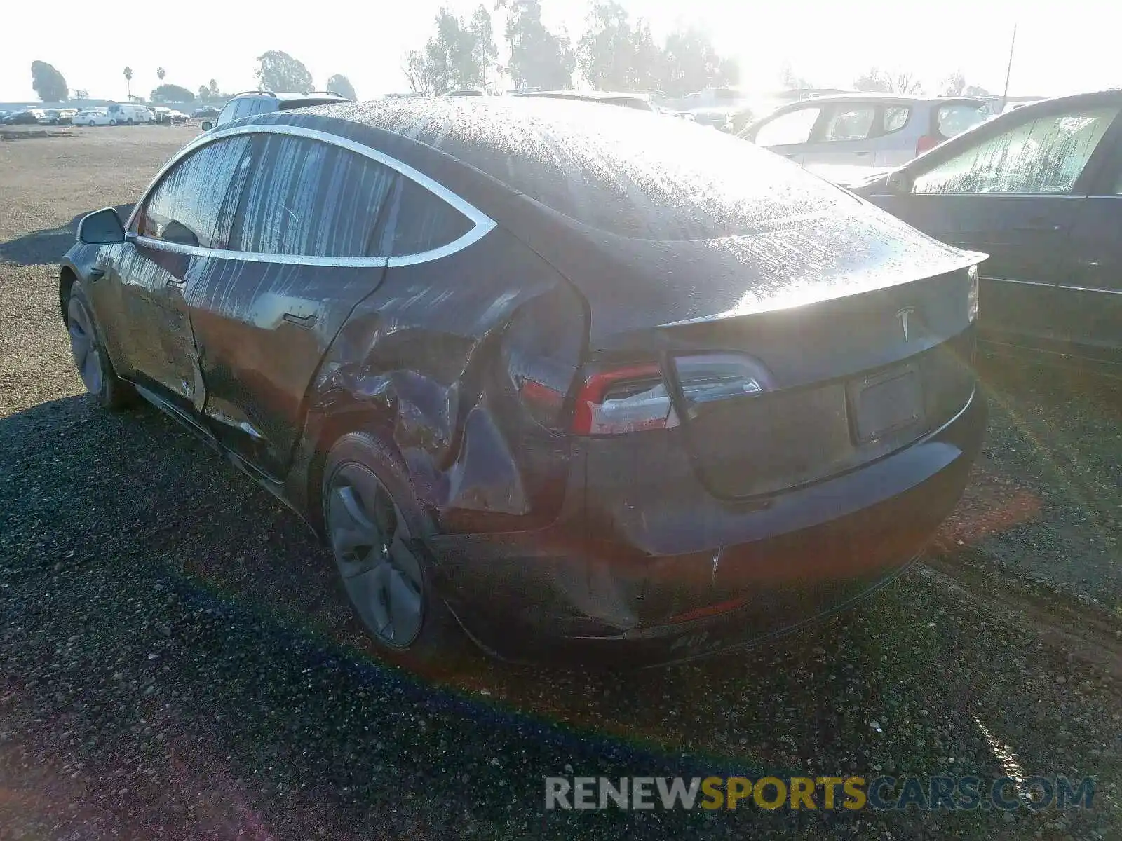 3 Photograph of a damaged car 5YJ3E1EA3KF330953 TESLA MODEL 3 2019