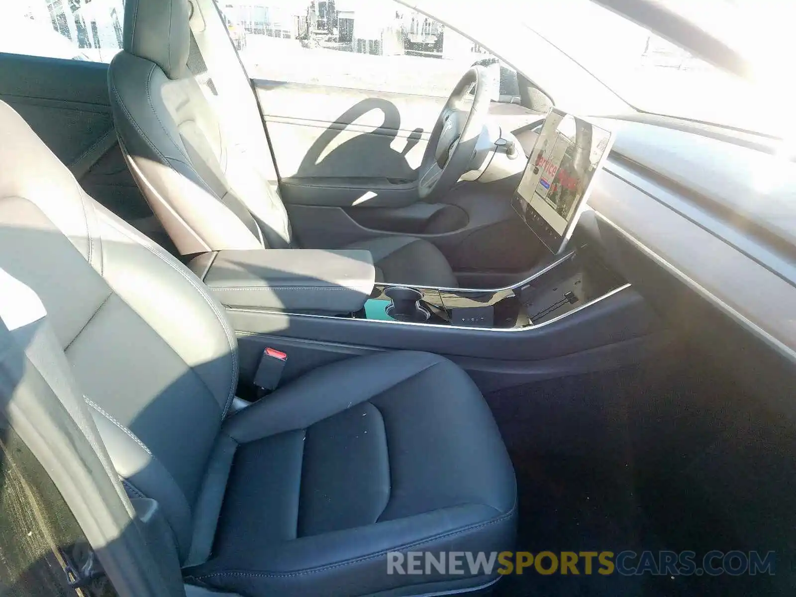 5 Photograph of a damaged car 5YJ3E1EA3KF330953 TESLA MODEL 3 2019