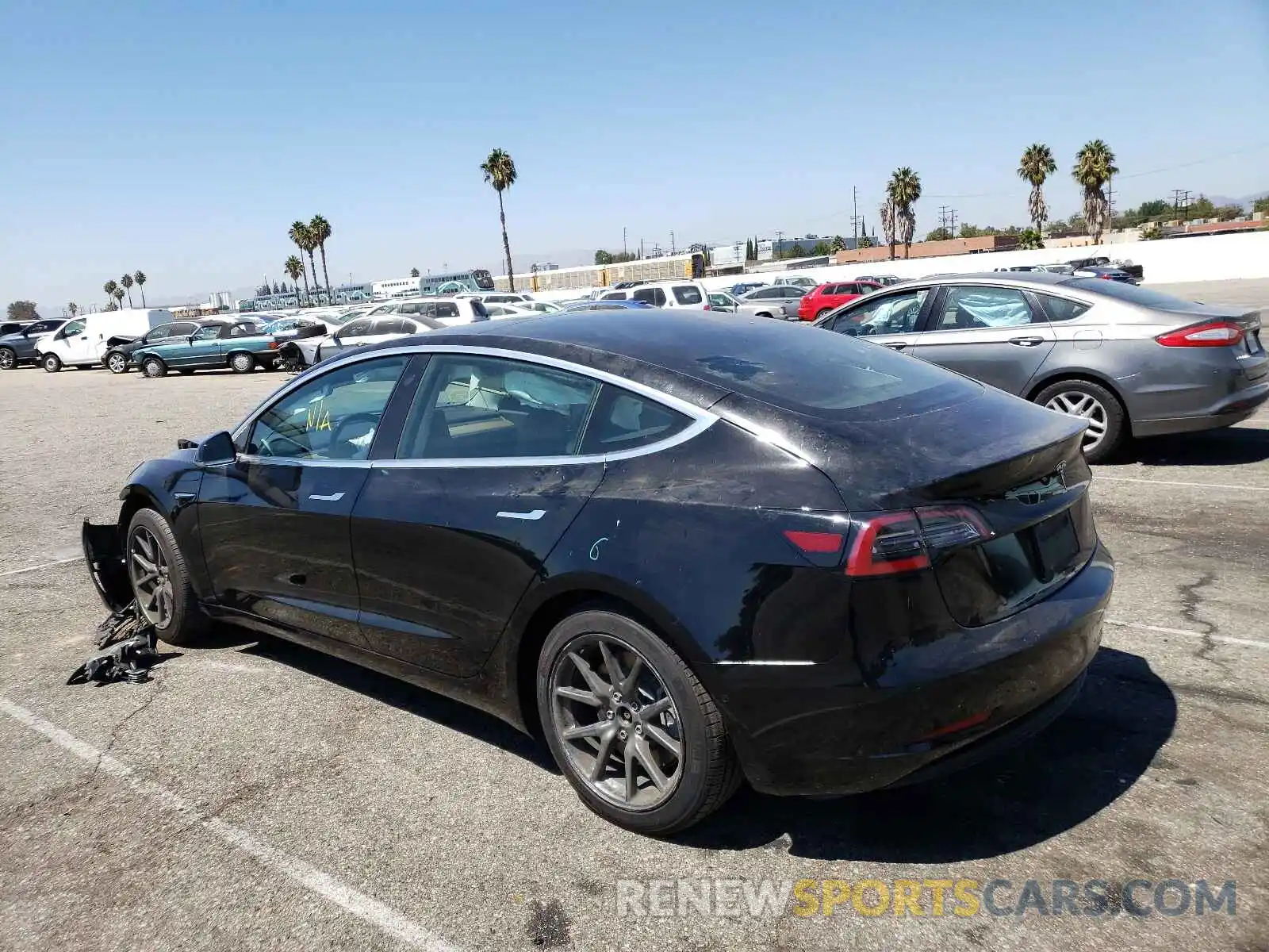 3 Photograph of a damaged car 5YJ3E1EA3KF345534 TESLA MODEL 3 2019