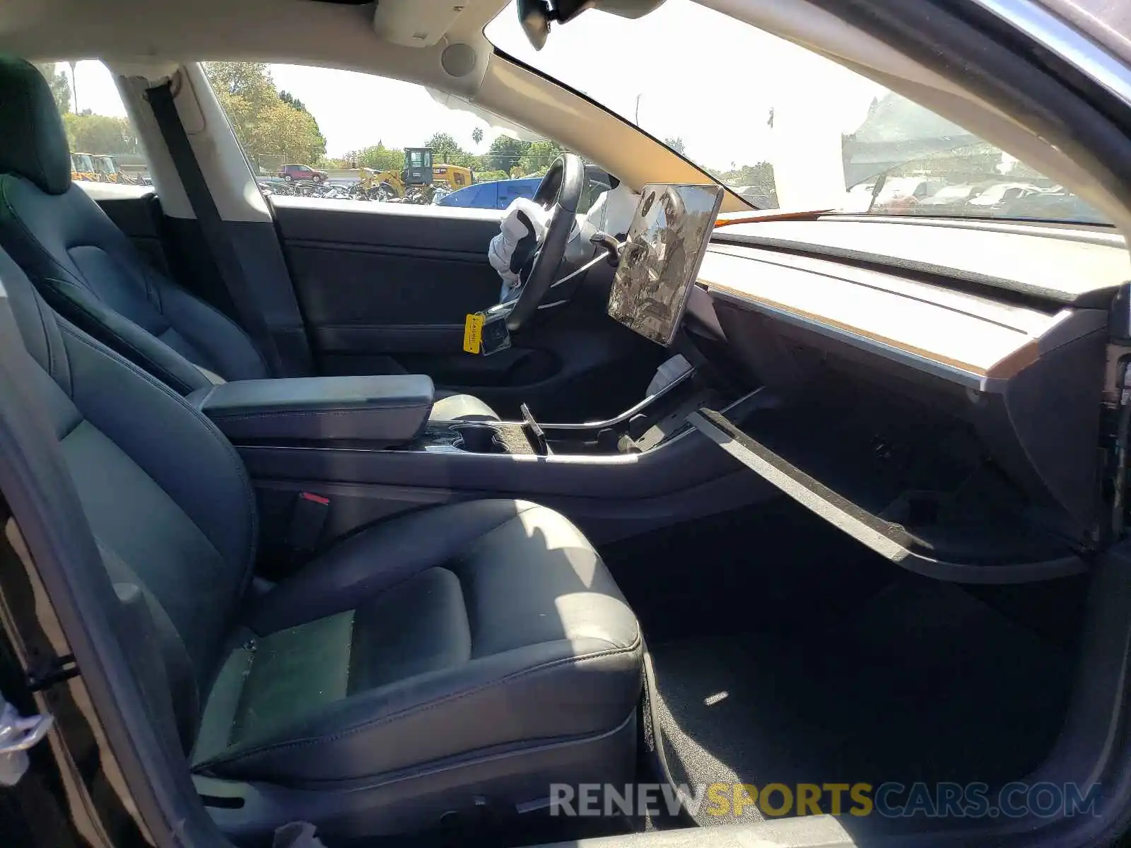 5 Photograph of a damaged car 5YJ3E1EA3KF345534 TESLA MODEL 3 2019