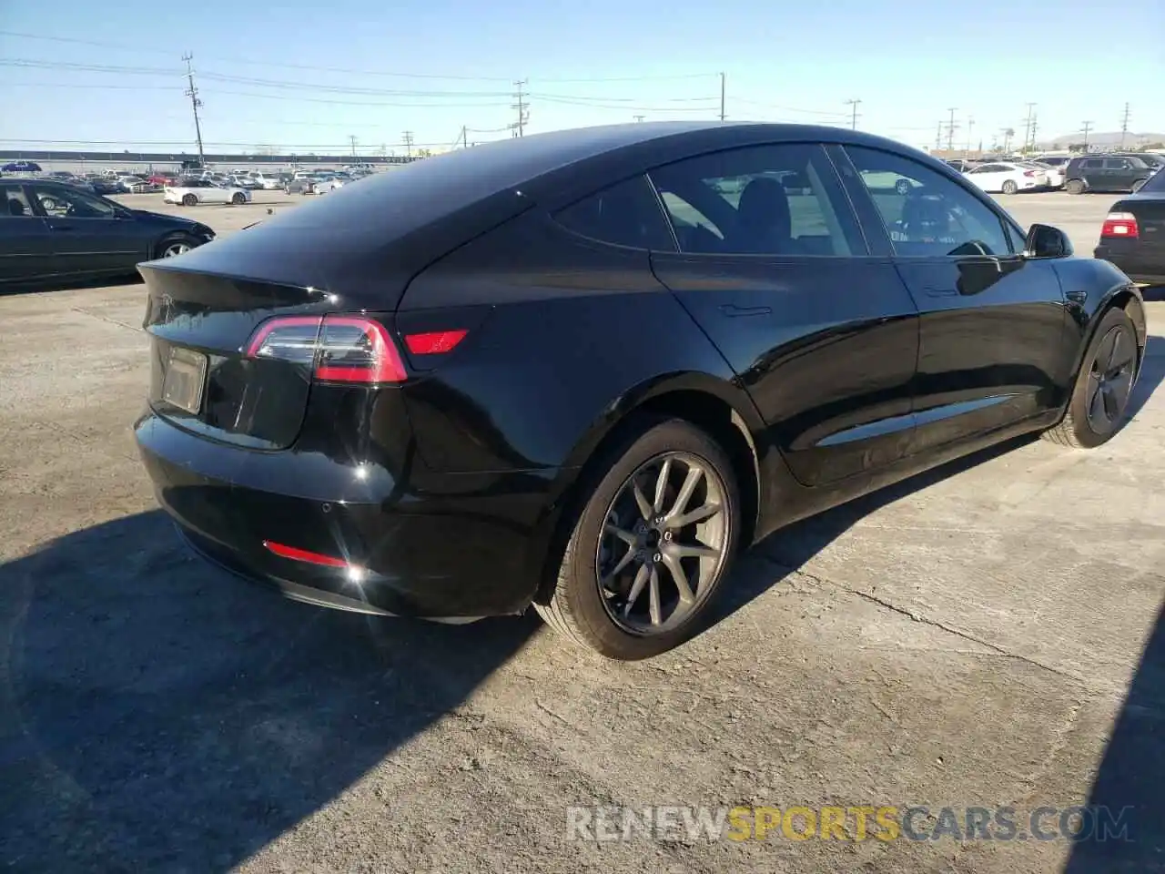 4 Фотография поврежденного автомобиля 5YJ3E1EA3KF361829 TESLA MODEL 3 2019