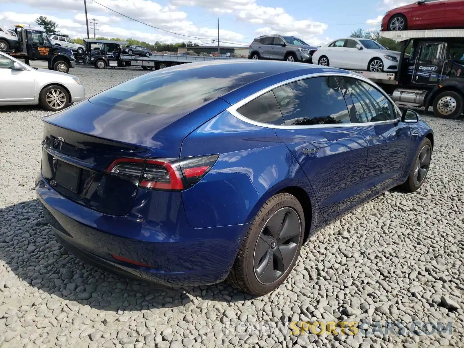 4 Фотография поврежденного автомобиля 5YJ3E1EA3KF362690 TESLA MODEL 3 2019