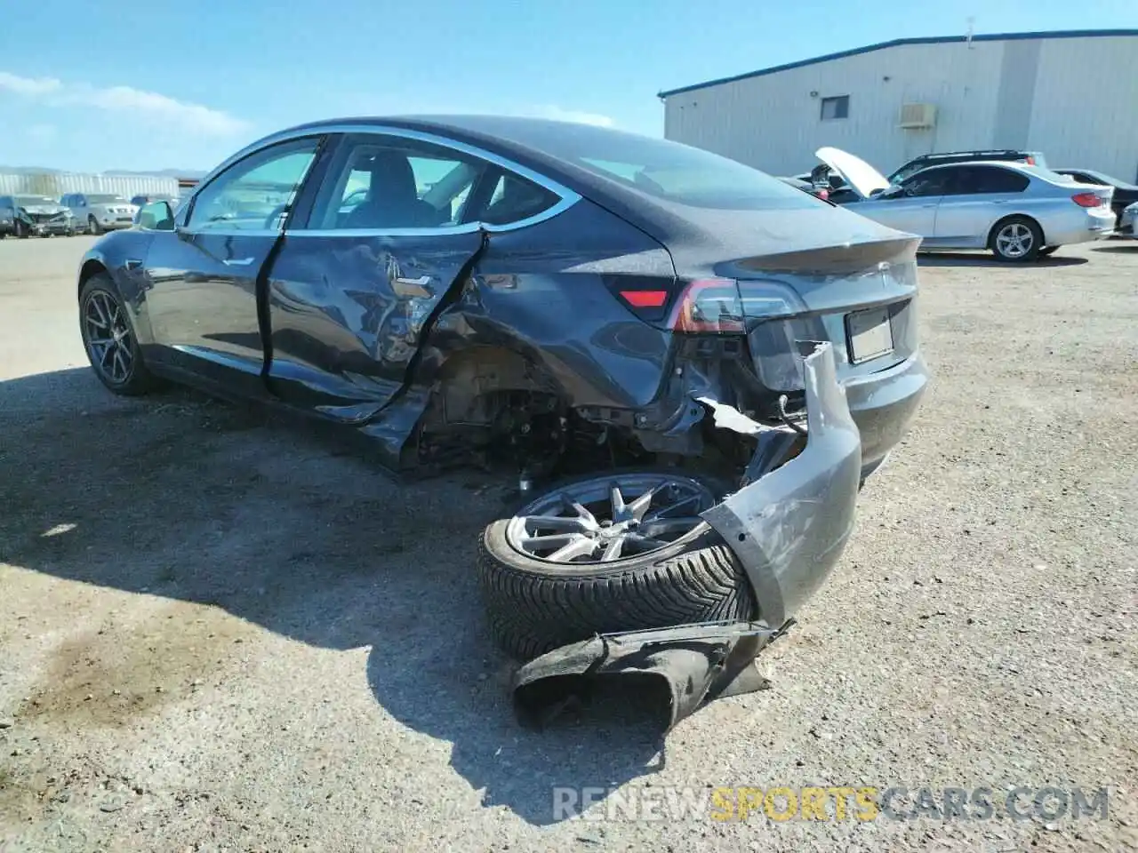 3 Photograph of a damaged car 5YJ3E1EA3KF410964 TESLA MODEL 3 2019