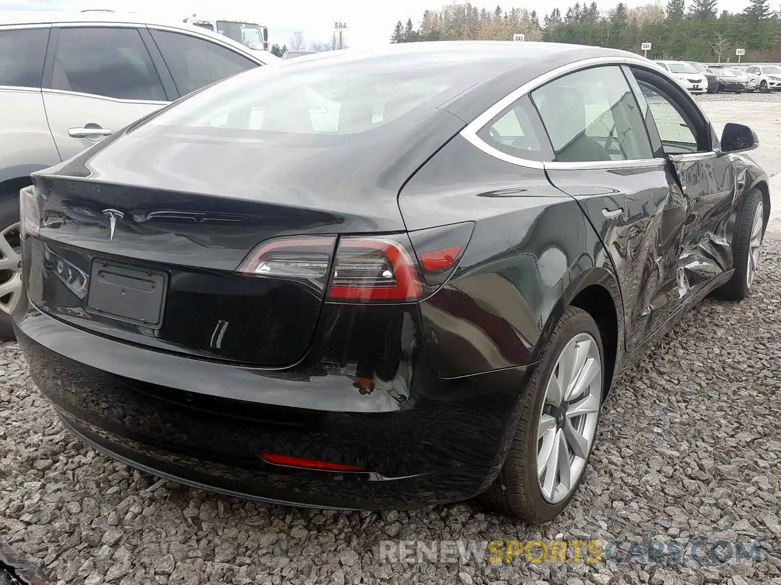 4 Фотография поврежденного автомобиля 5YJ3E1EA3KF414528 TESLA MODEL 3 2019