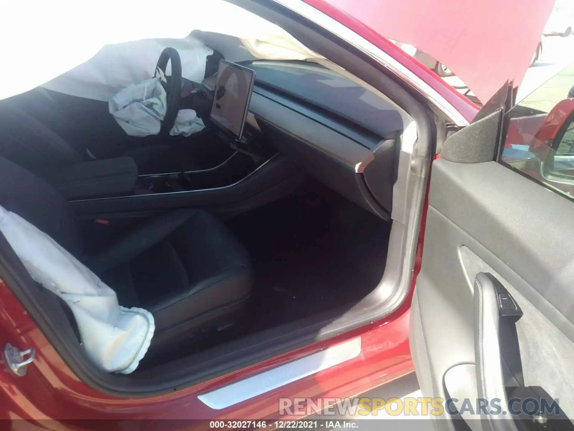 5 Photograph of a damaged car 5YJ3E1EA3KF428199 TESLA MODEL 3 2019