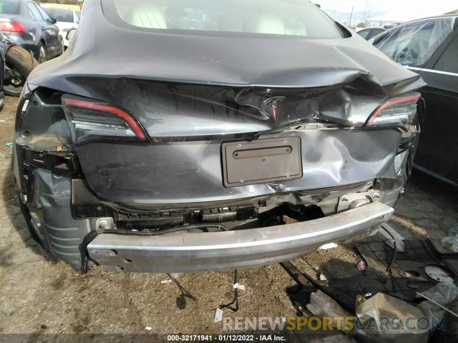 6 Photograph of a damaged car 5YJ3E1EA3KF431572 TESLA MODEL 3 2019