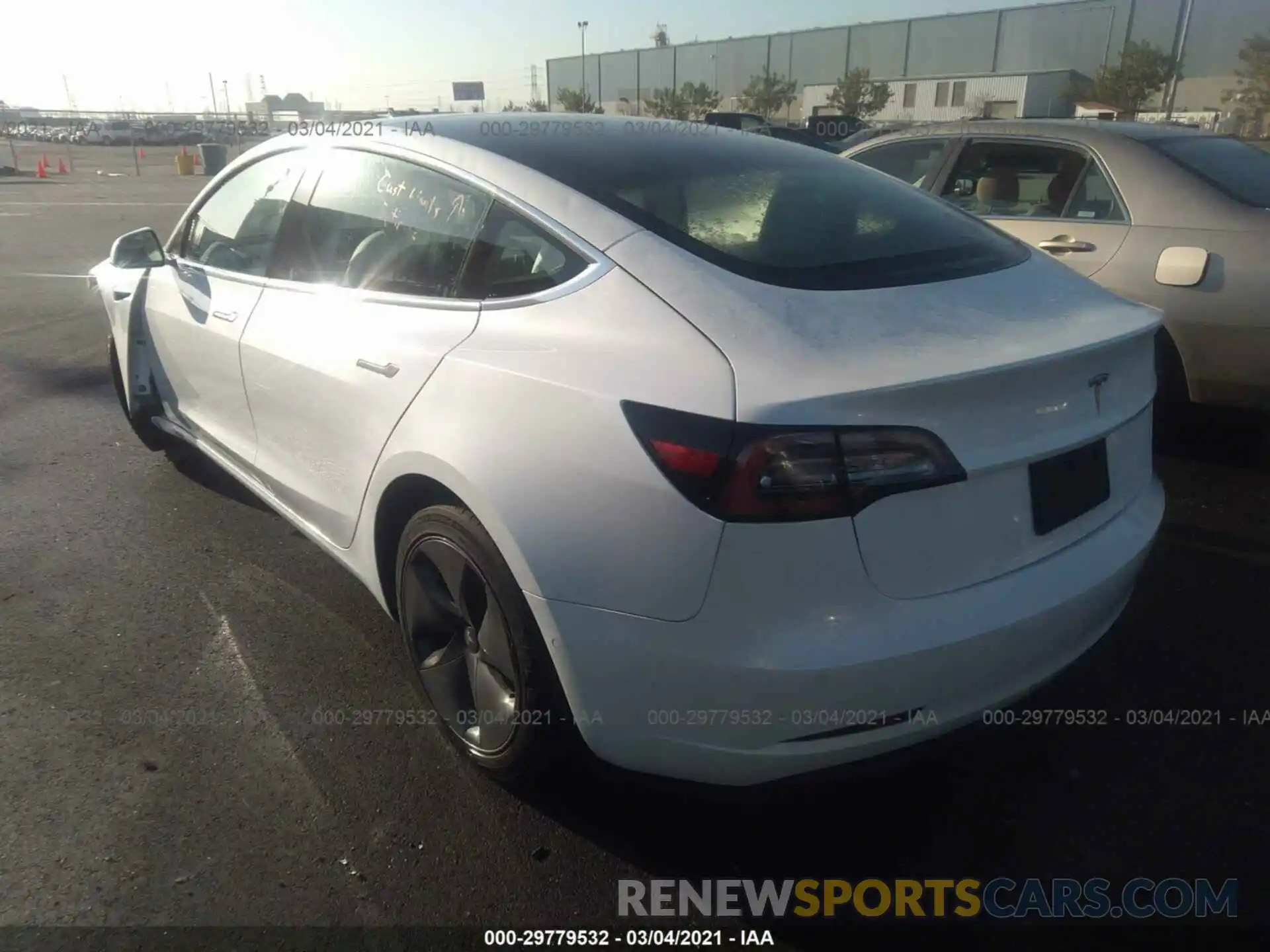 3 Photograph of a damaged car 5YJ3E1EA3KF431863 TESLA MODEL 3 2019