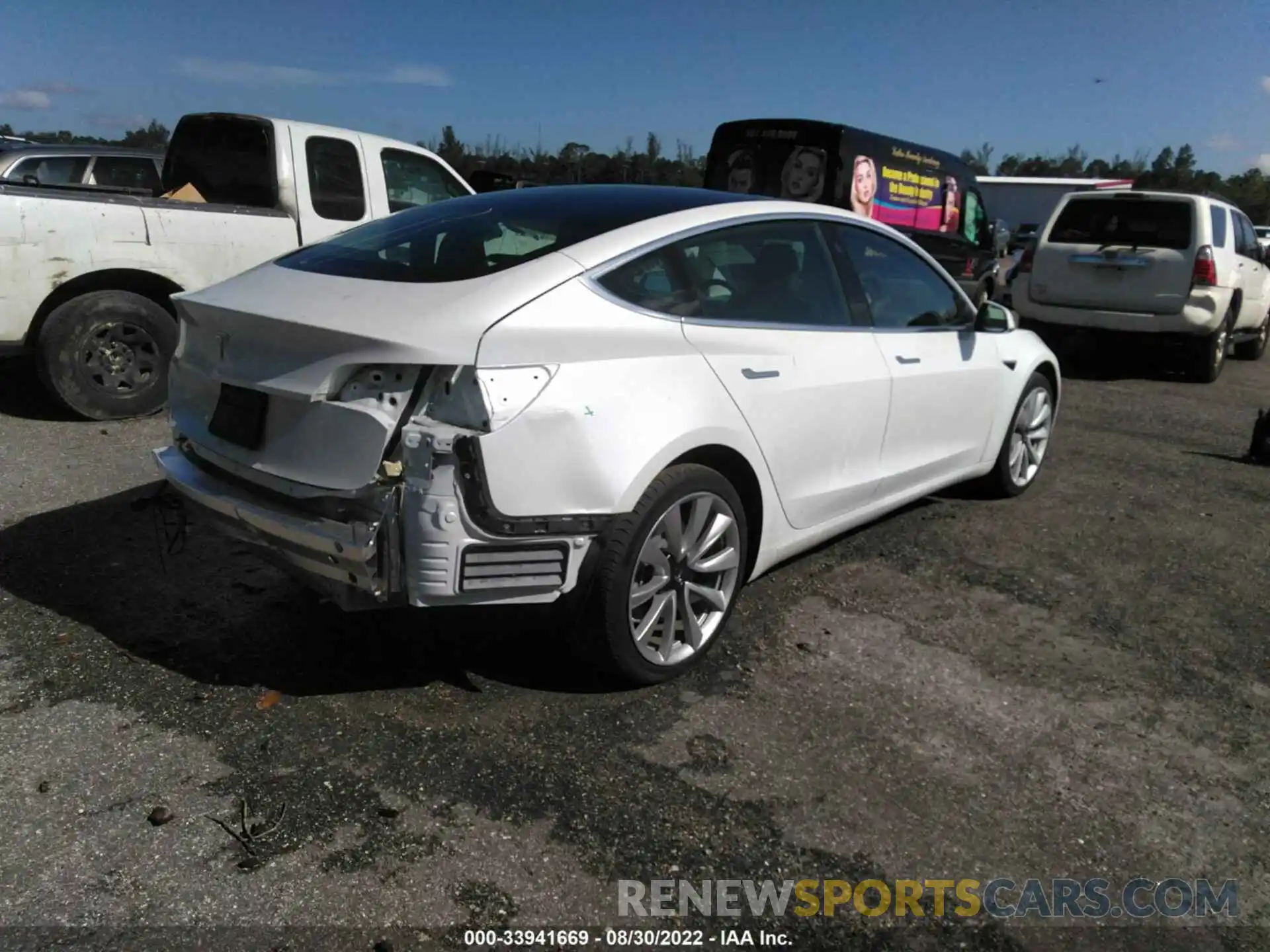 4 Photograph of a damaged car 5YJ3E1EA3KF441552 TESLA MODEL 3 2019