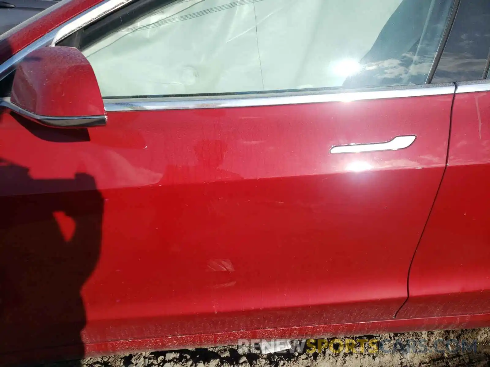 10 Photograph of a damaged car 5YJ3E1EA3KF444757 TESLA MODEL 3 2019