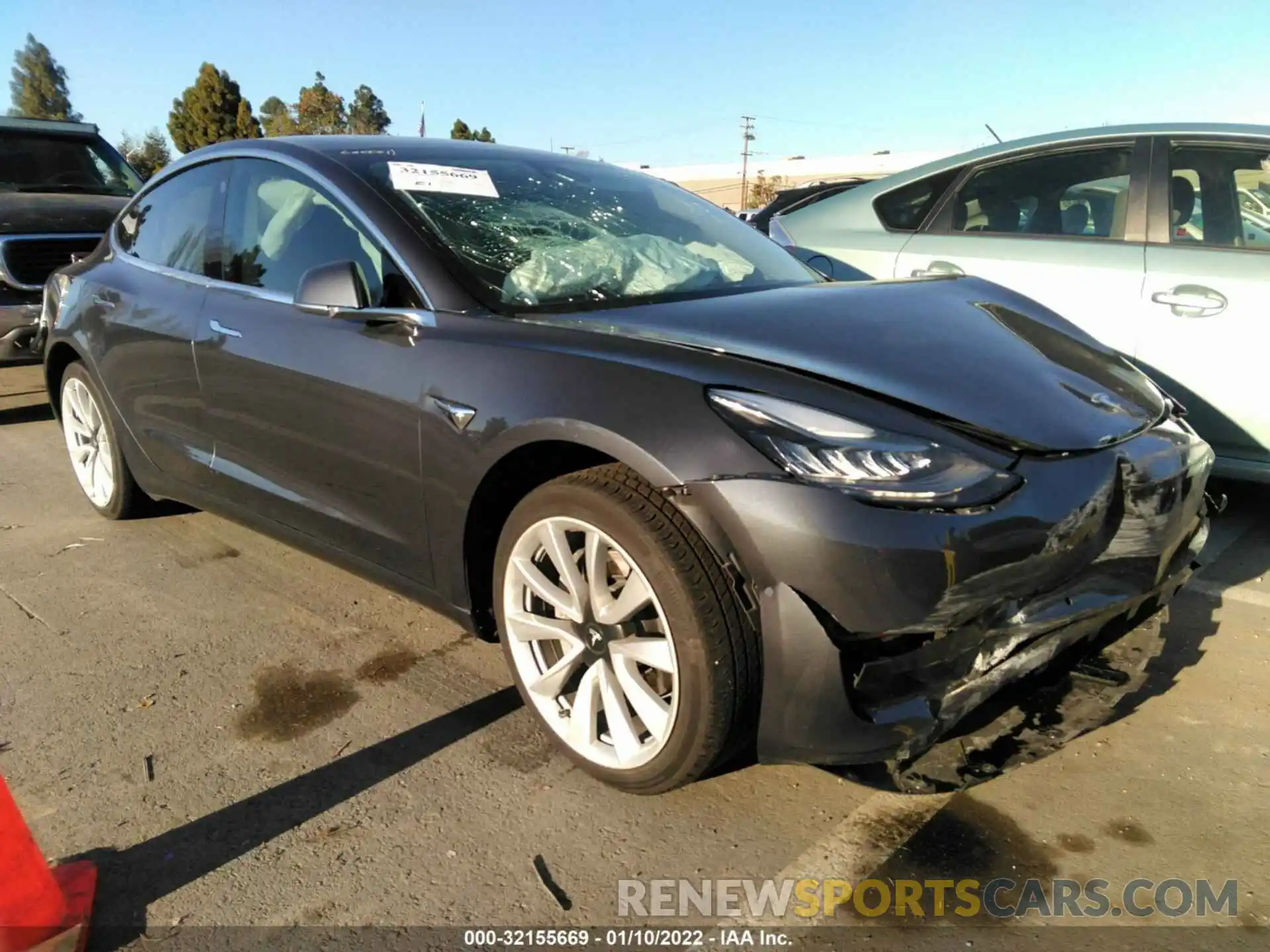 1 Photograph of a damaged car 5YJ3E1EA3KF475975 TESLA MODEL 3 2019